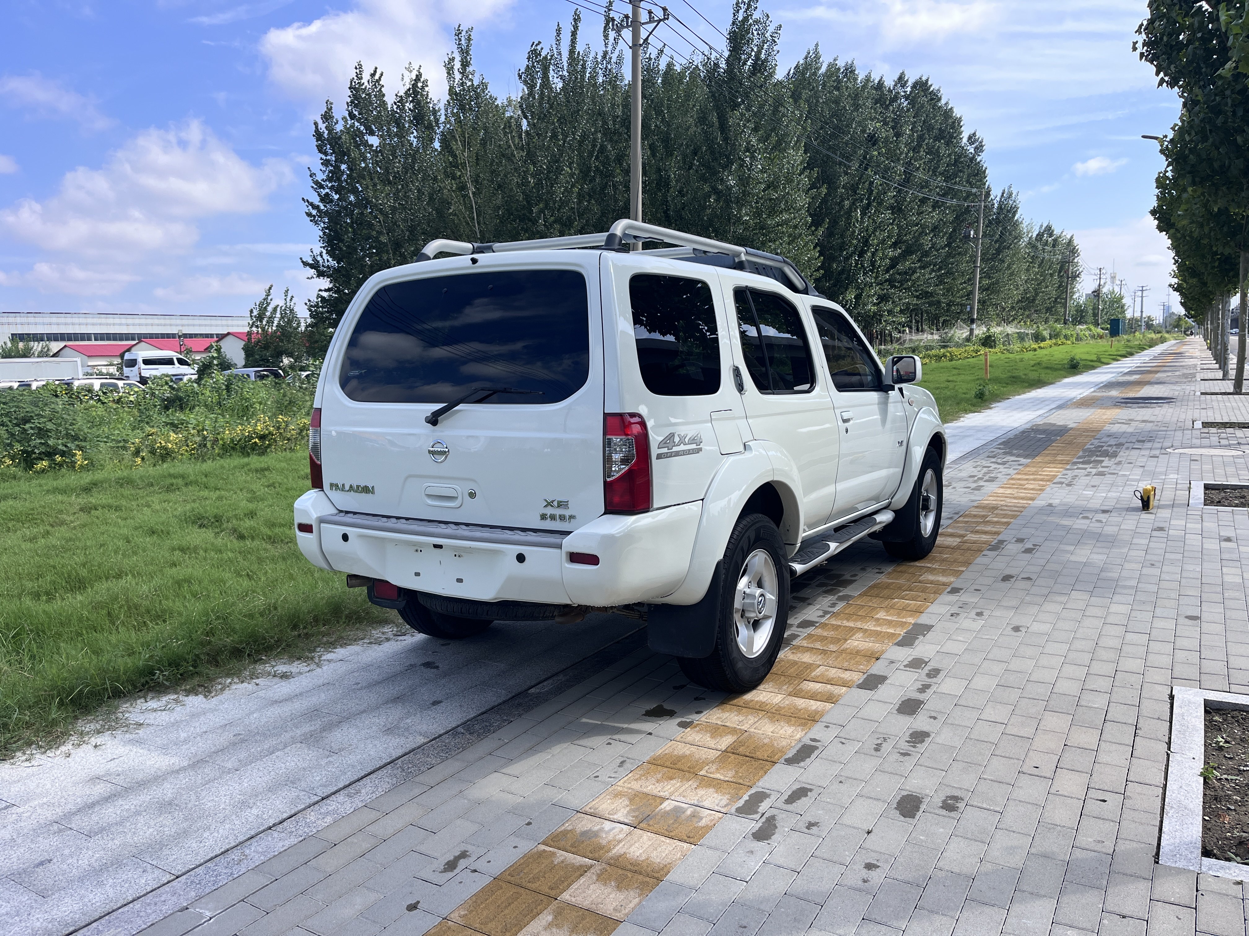 日产 日产帕拉丁 2009 汽车图片 #14