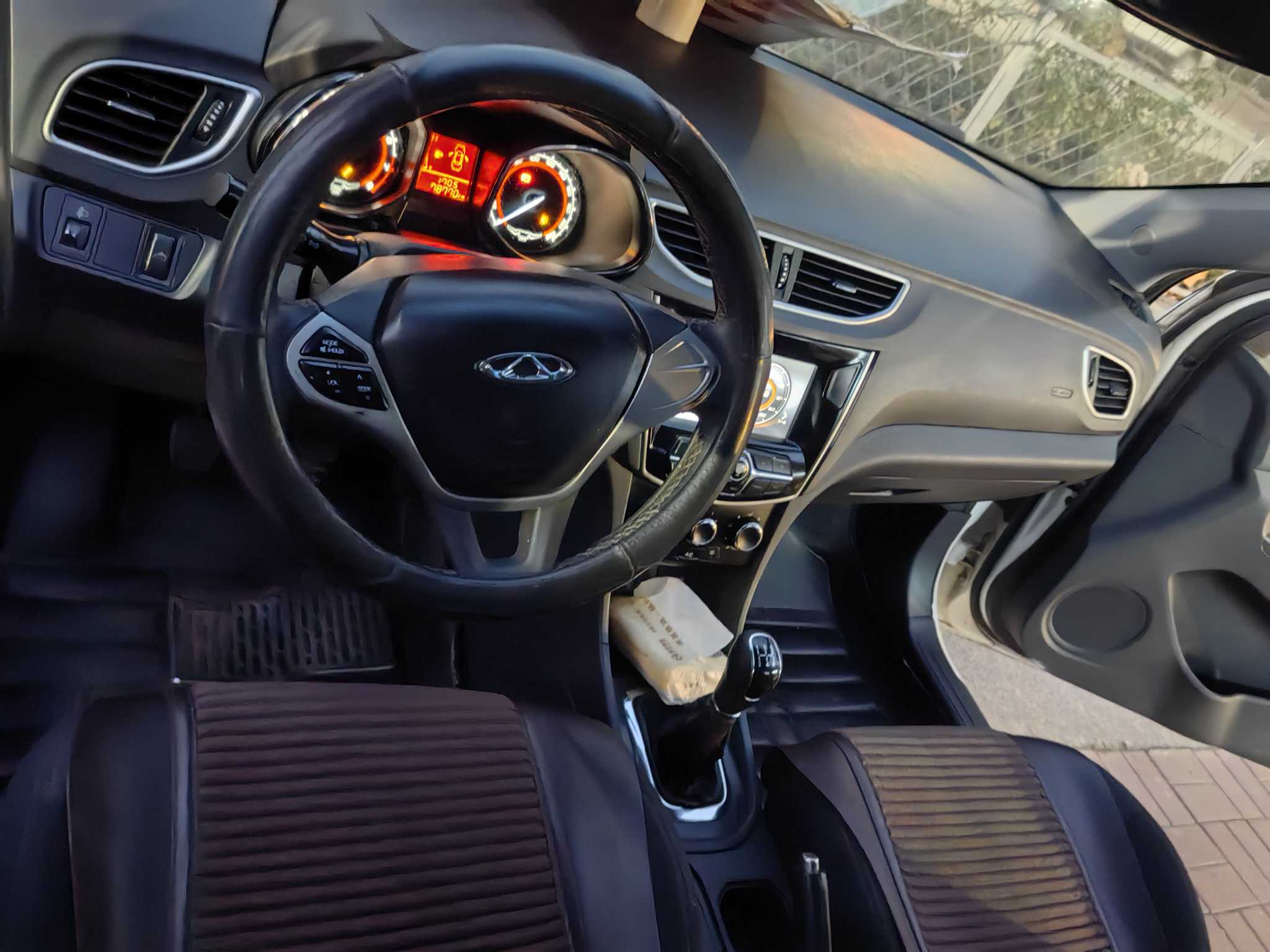 Chery Arrizo 3 2015 car image #14