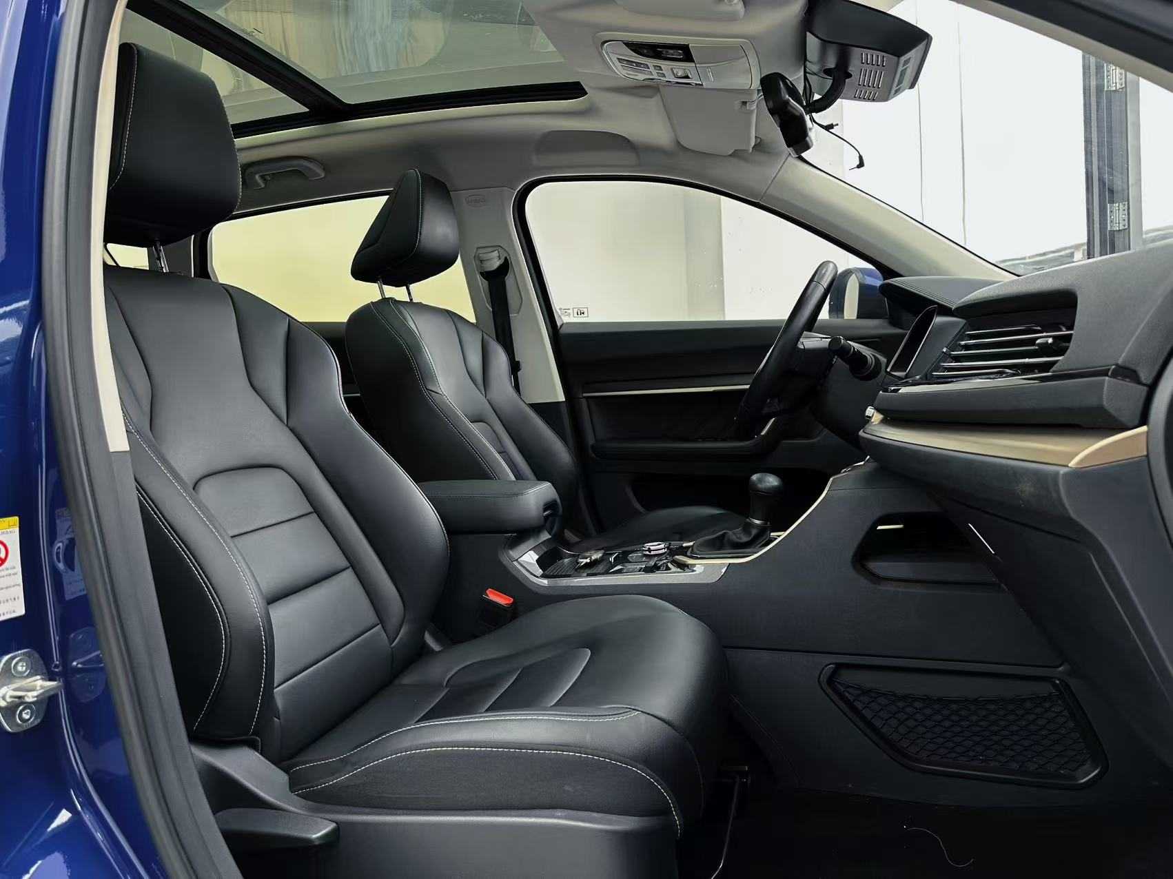 Haval H6 2018 #14 Haval H6 2018 car image #14