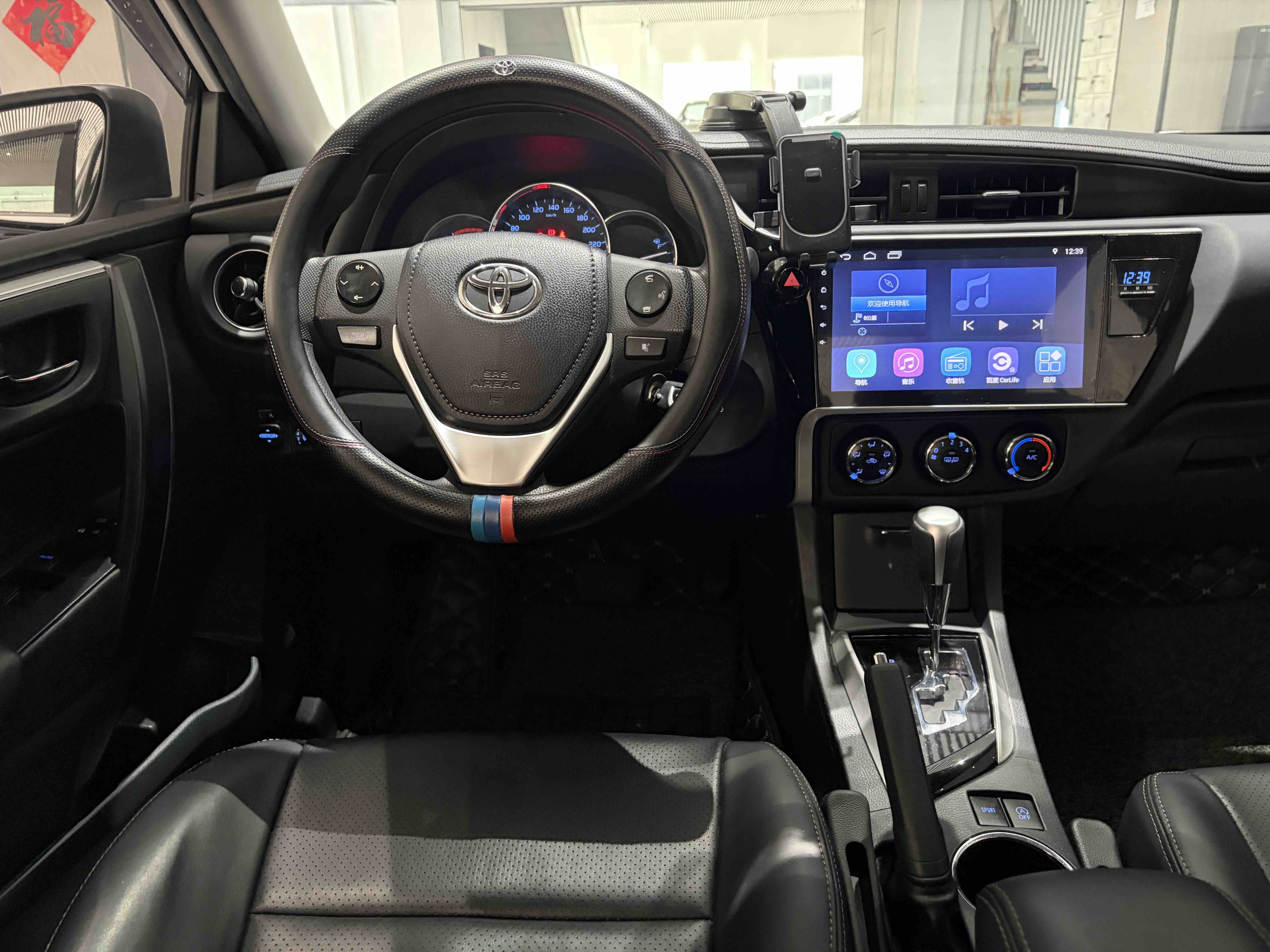 Toyota Corolla 2018 #14 Toyota Corolla 2018 car image #14