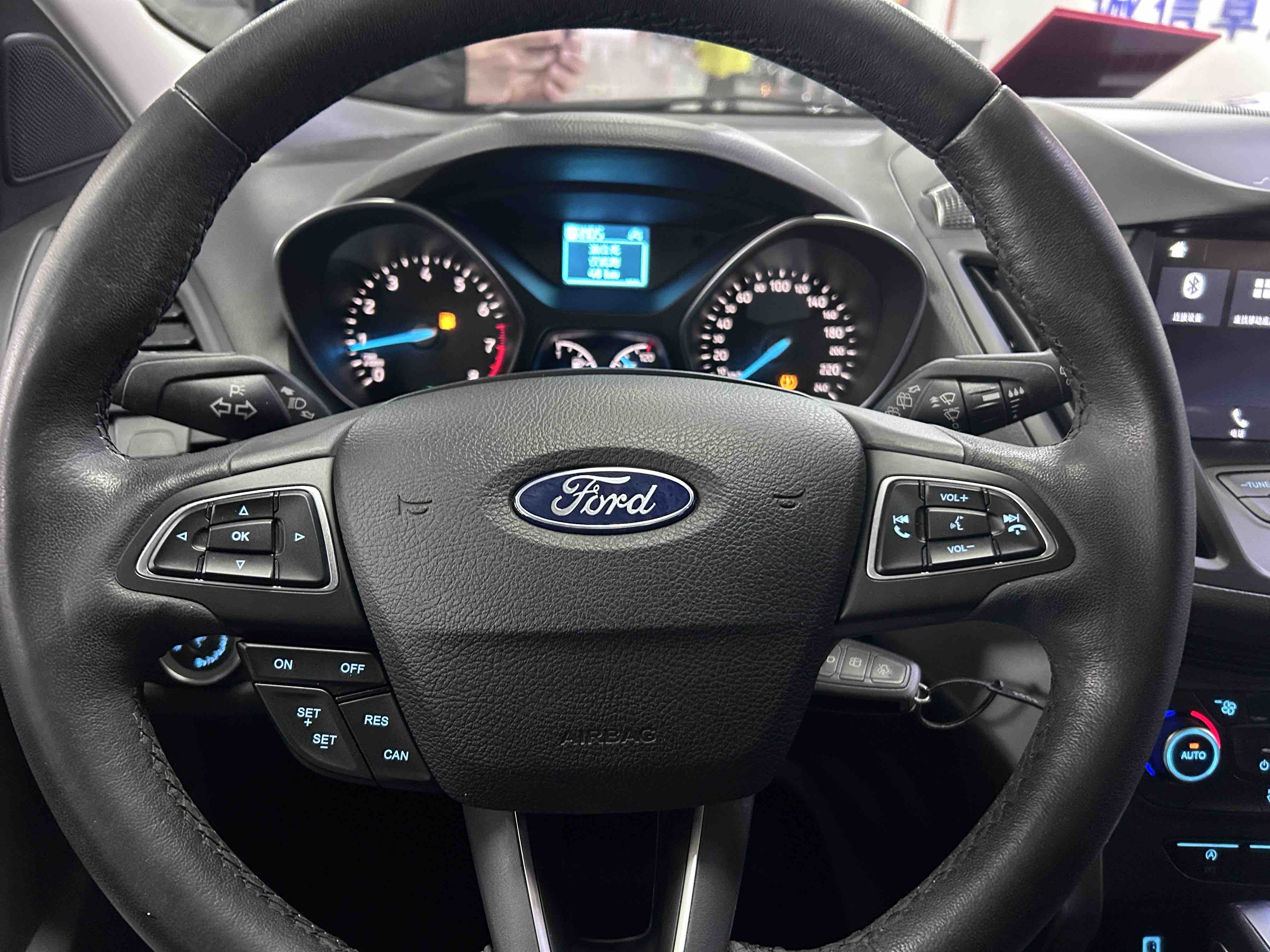 Ford Kuga 2021 car image #14