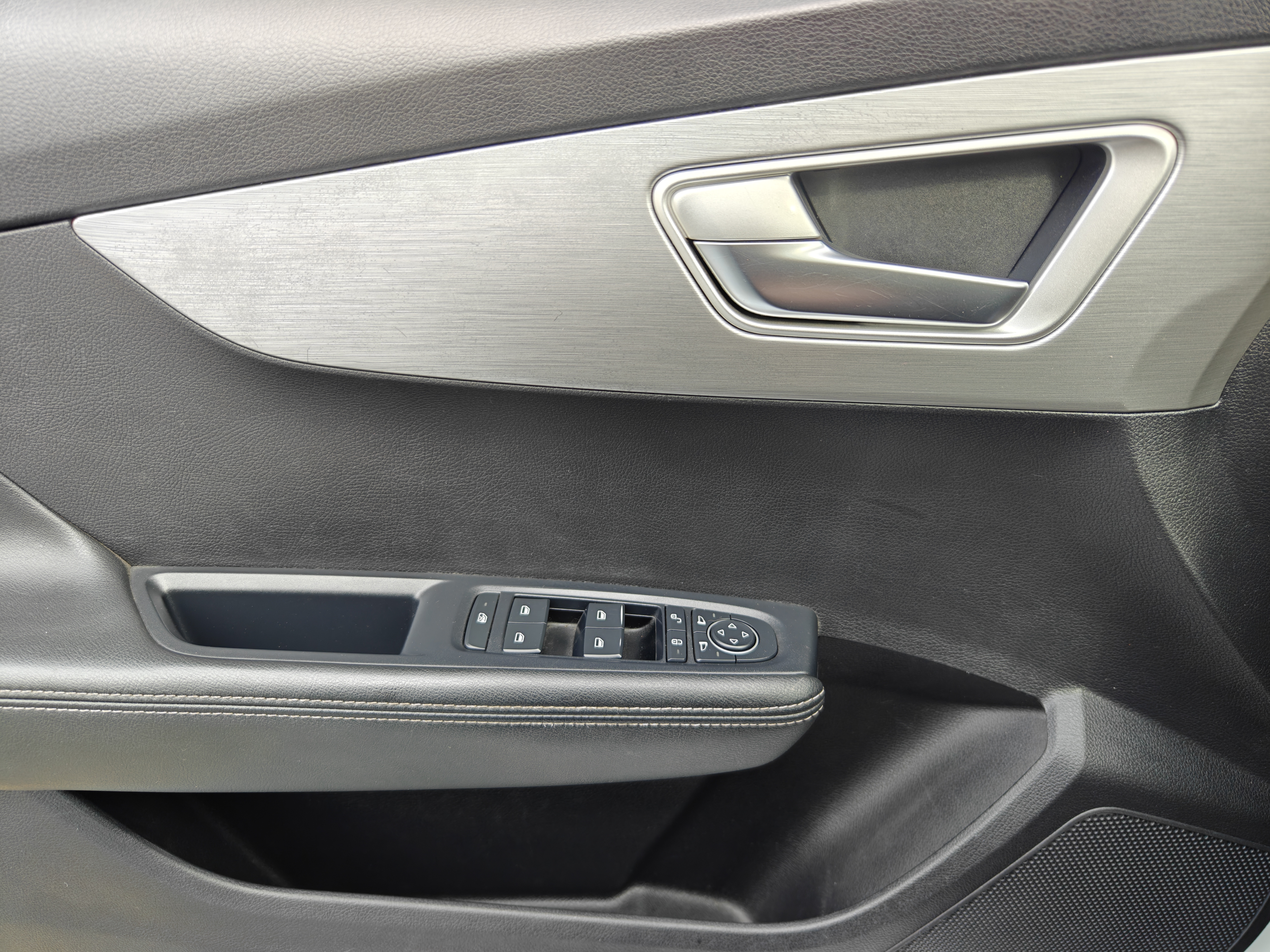 BYD Qin New Energy 2020 car image #14