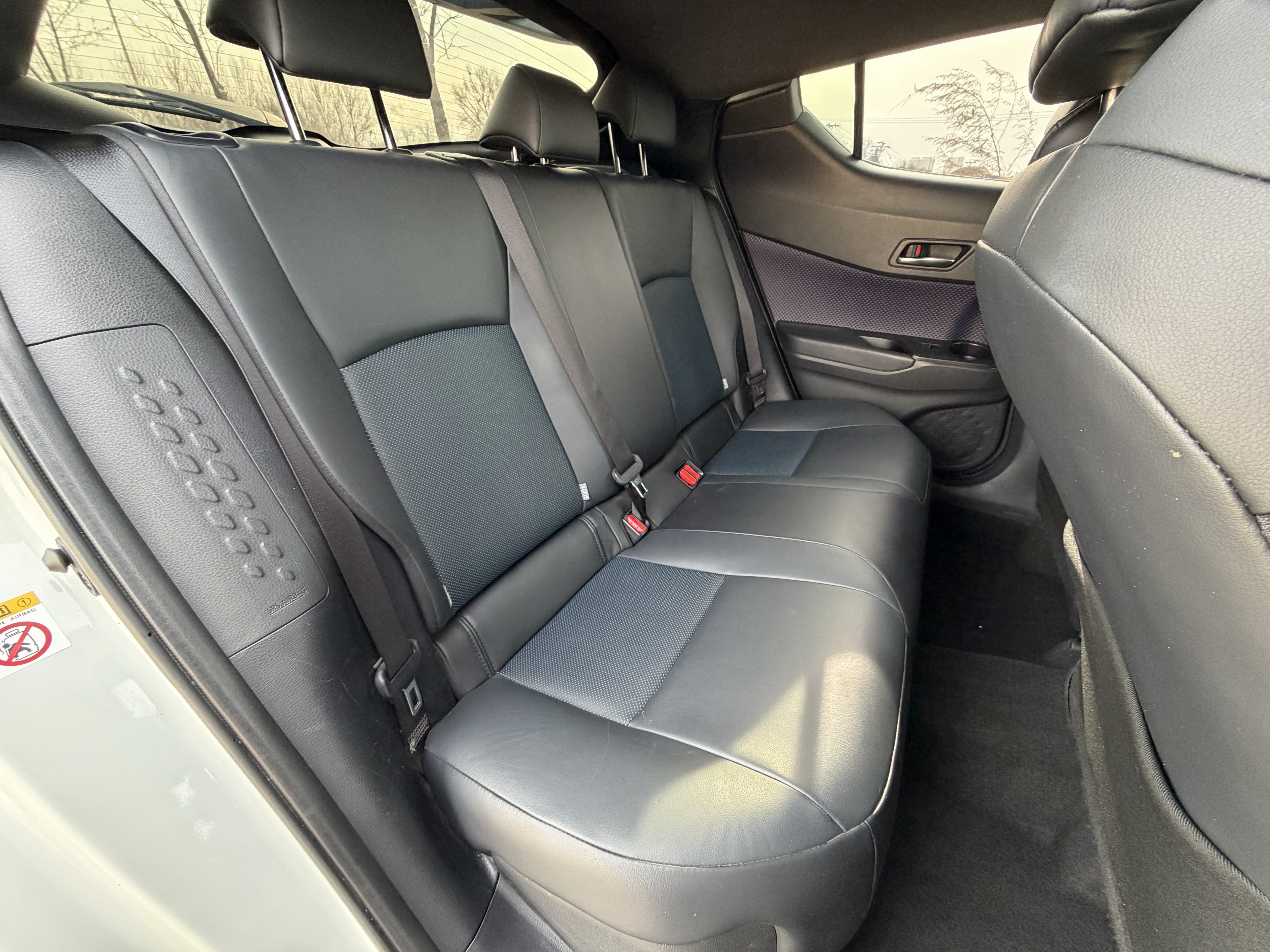 Toyota C-HR 2020 immagine di auto #14