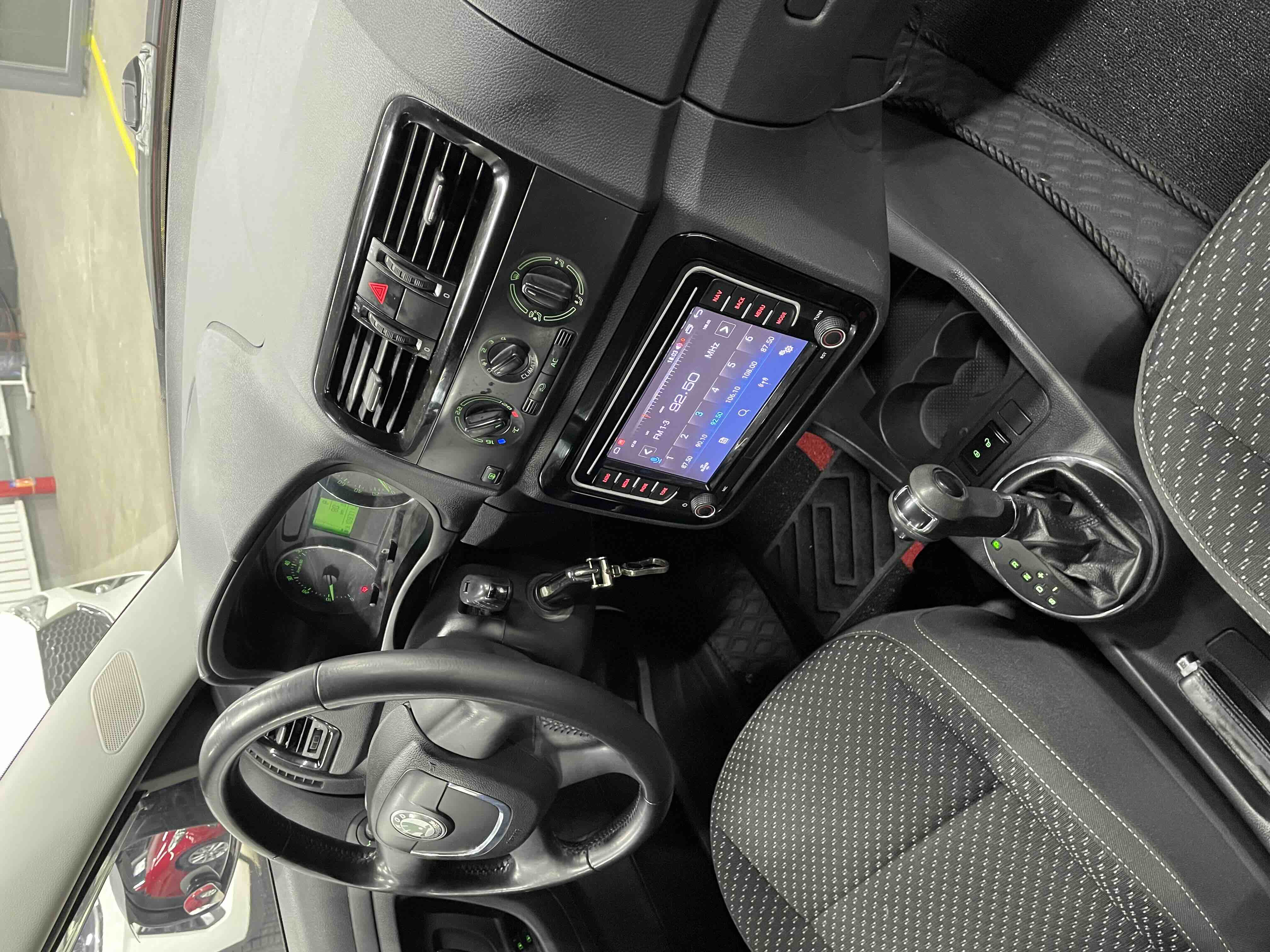 Skoda Fabia 2013 immagine di auto #14