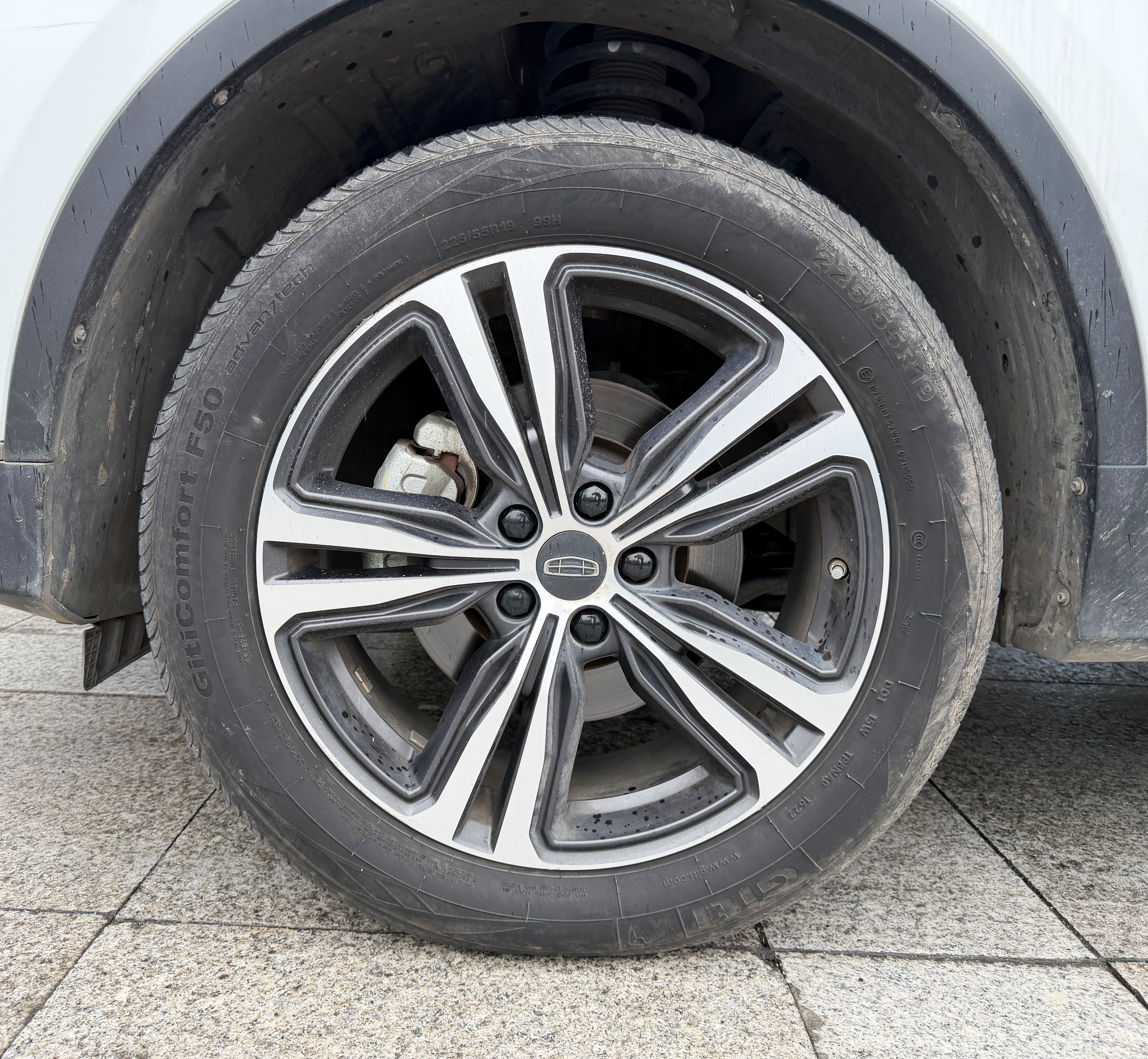 GEELY Boyue 2022 image de voiture #14