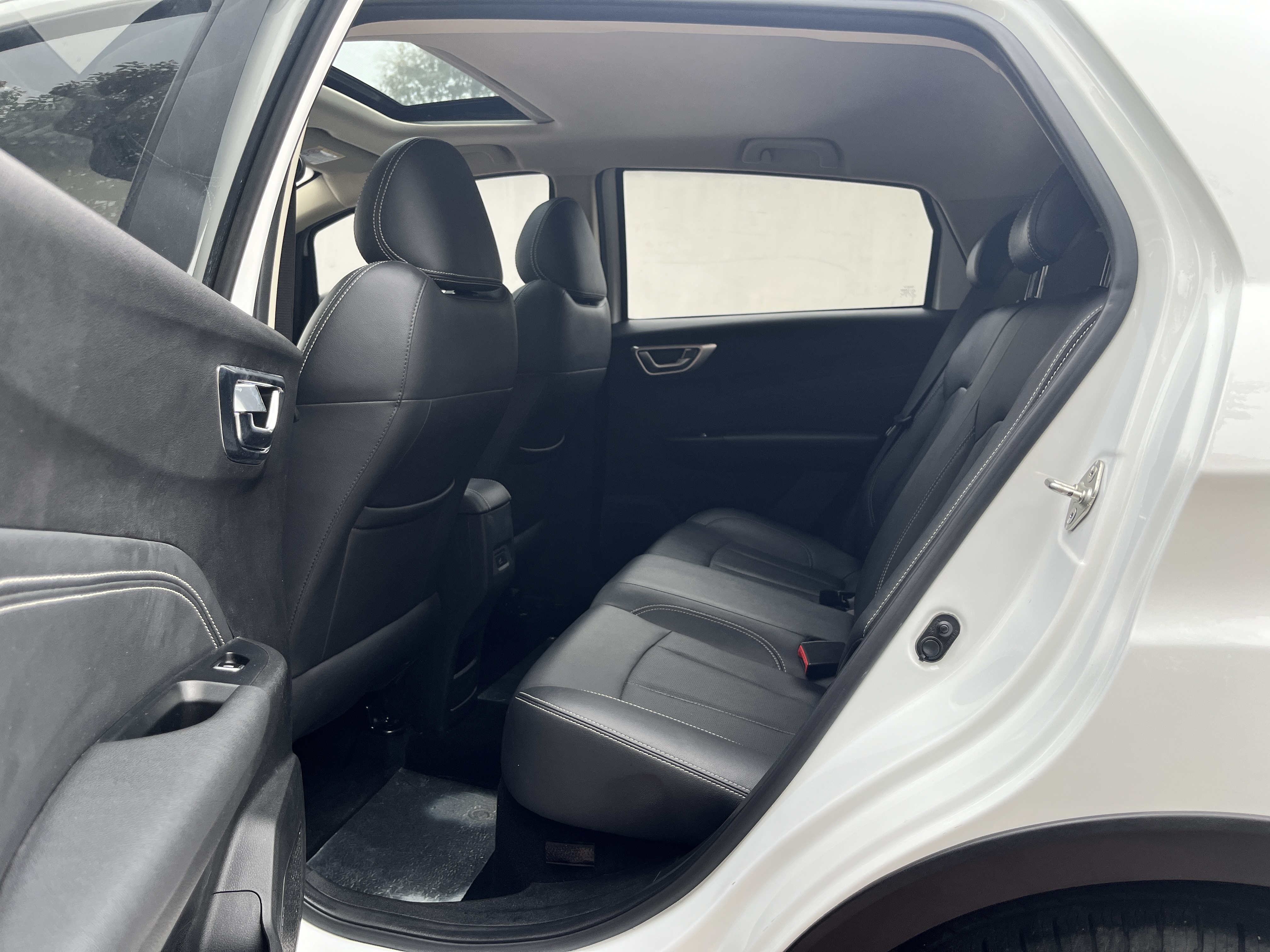 Vision X3 2020 #14 Vision X3 2020 car image #14