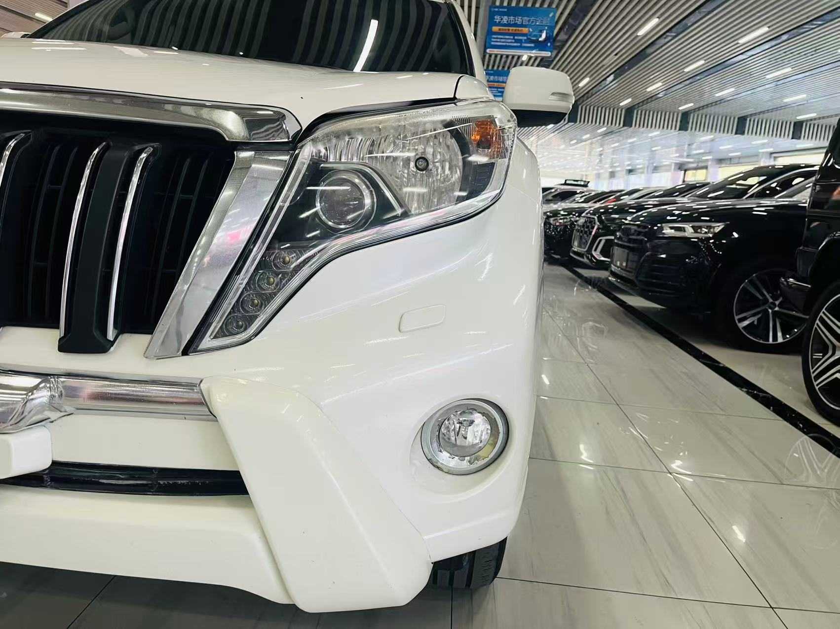 Toyota Prado (Imported) 2014 car image #14