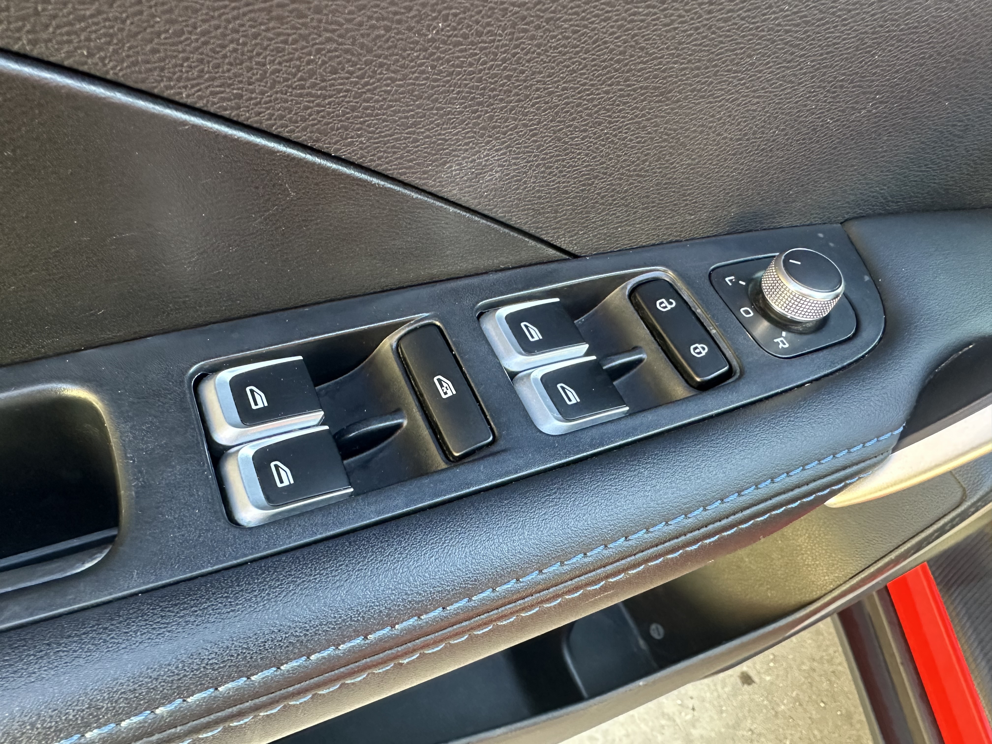 GEELY Coolray New Energy 2021 #14 GEELY Coolray New Energy 2021 car image #14