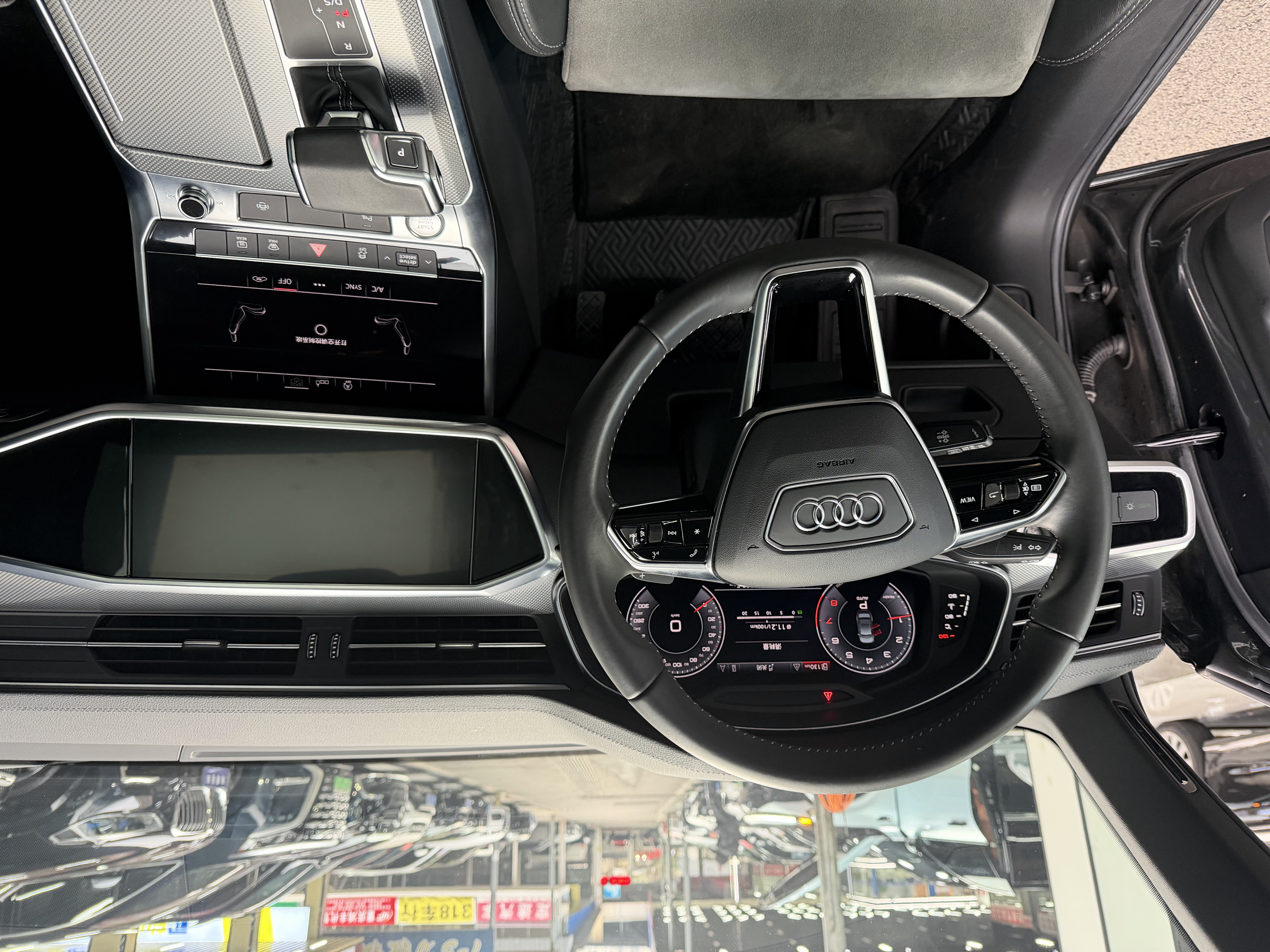 Audi A6L 2020 car image #14