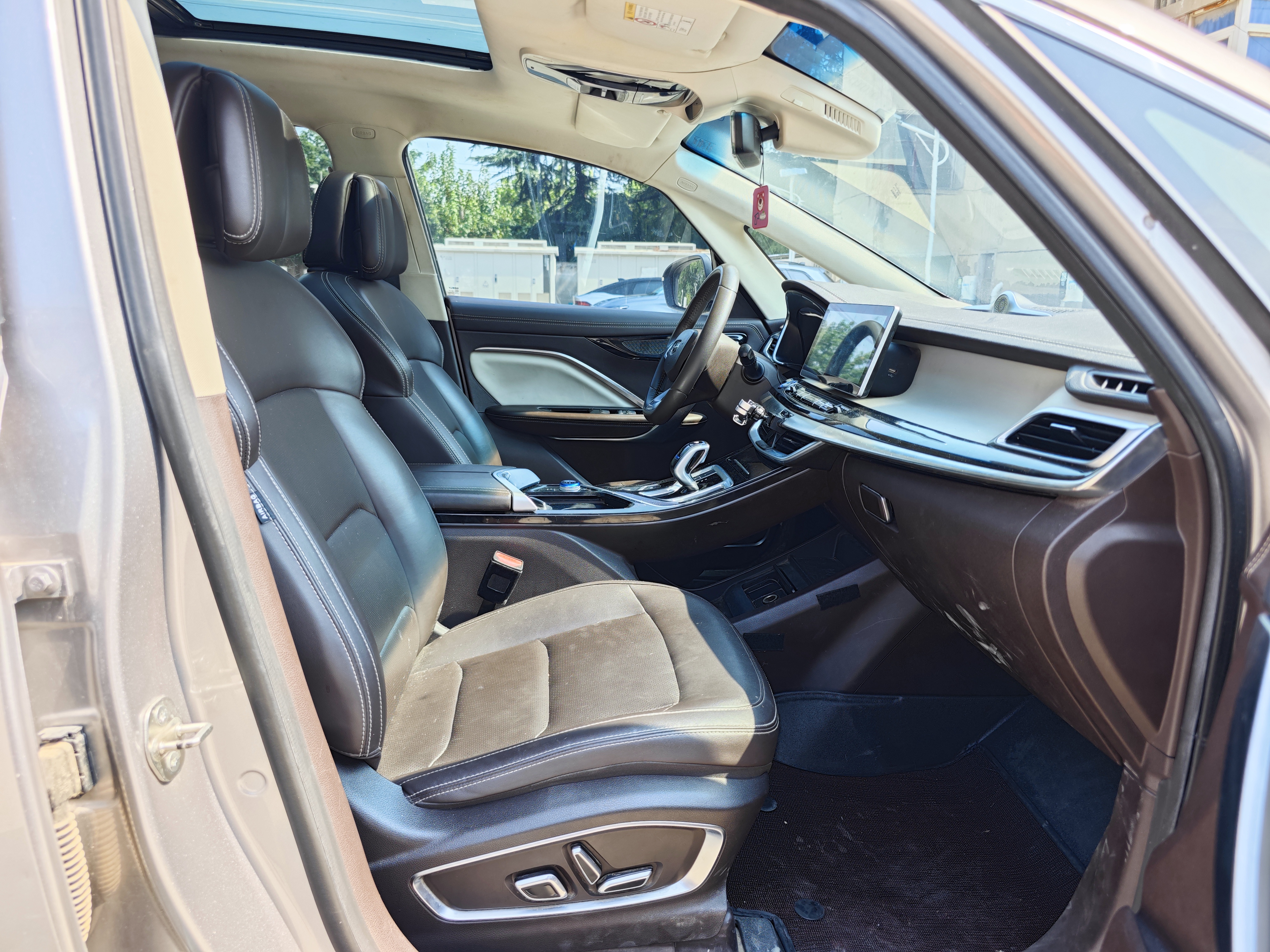 GEELY JiaJi New Energy 2021 #14 GEELY JiaJi New Energy 2021 car image #14