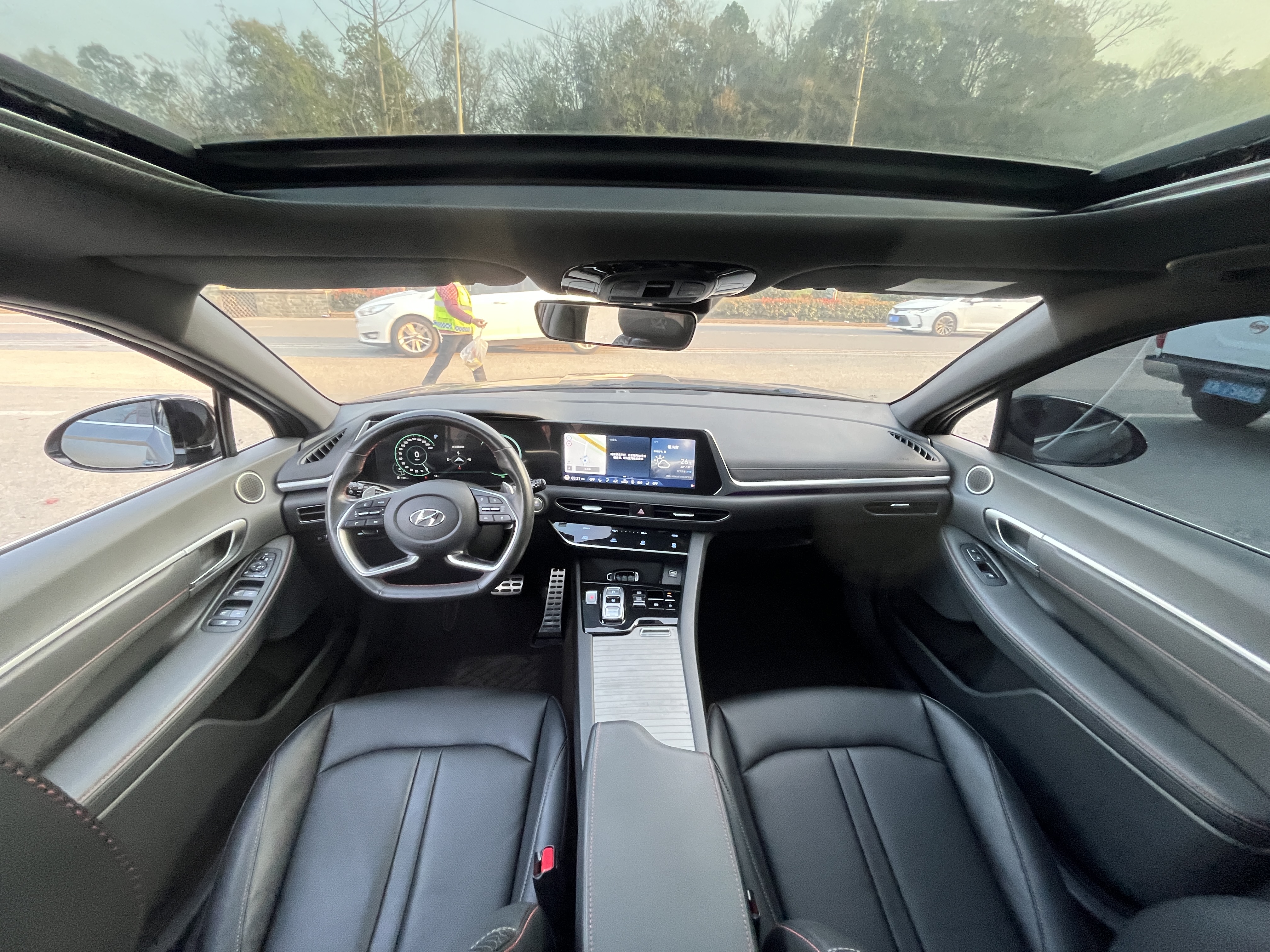 Hyundai Sonata 2022 car image #14