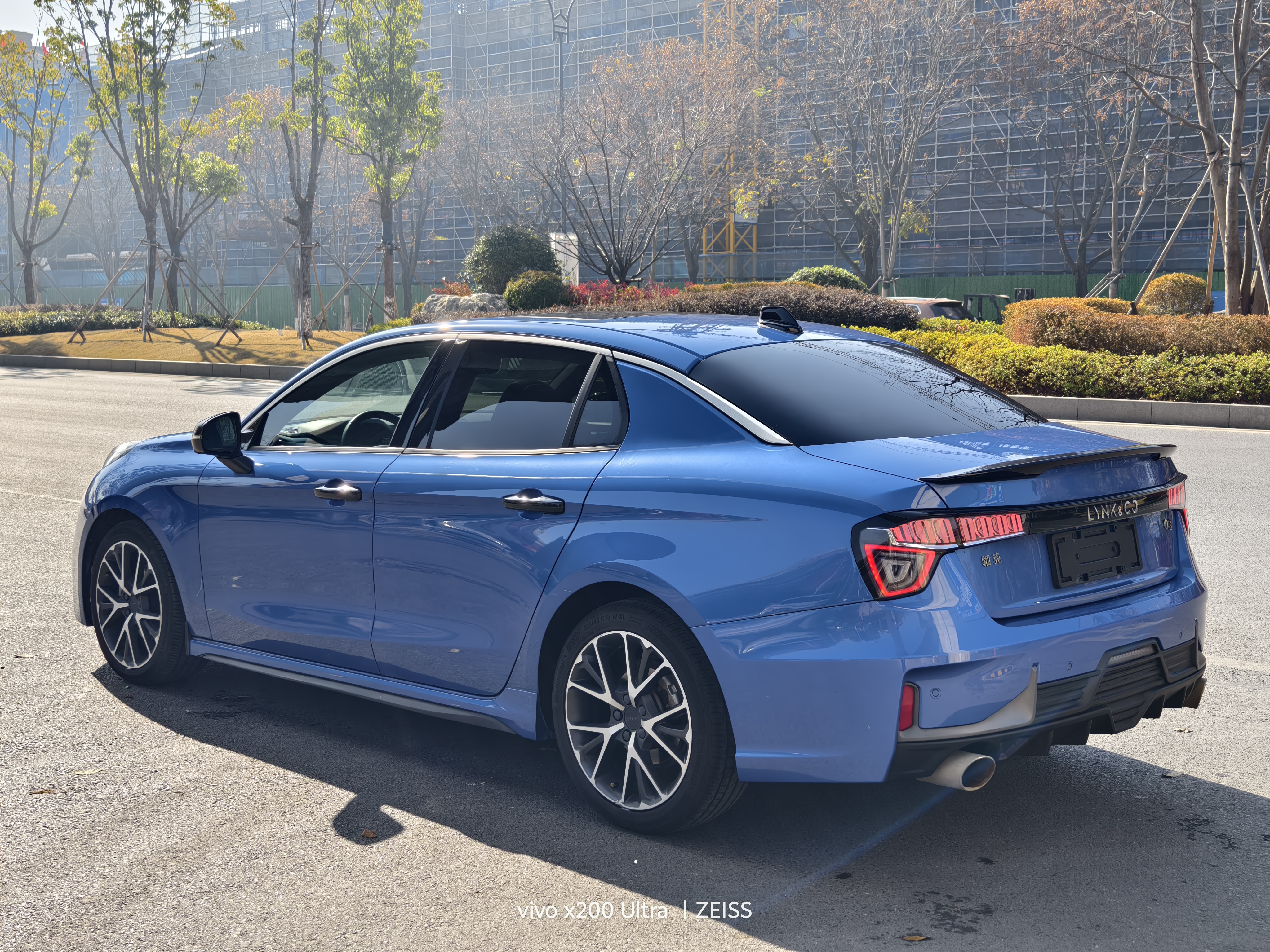 Lynk & Co 03 2021 car image #14