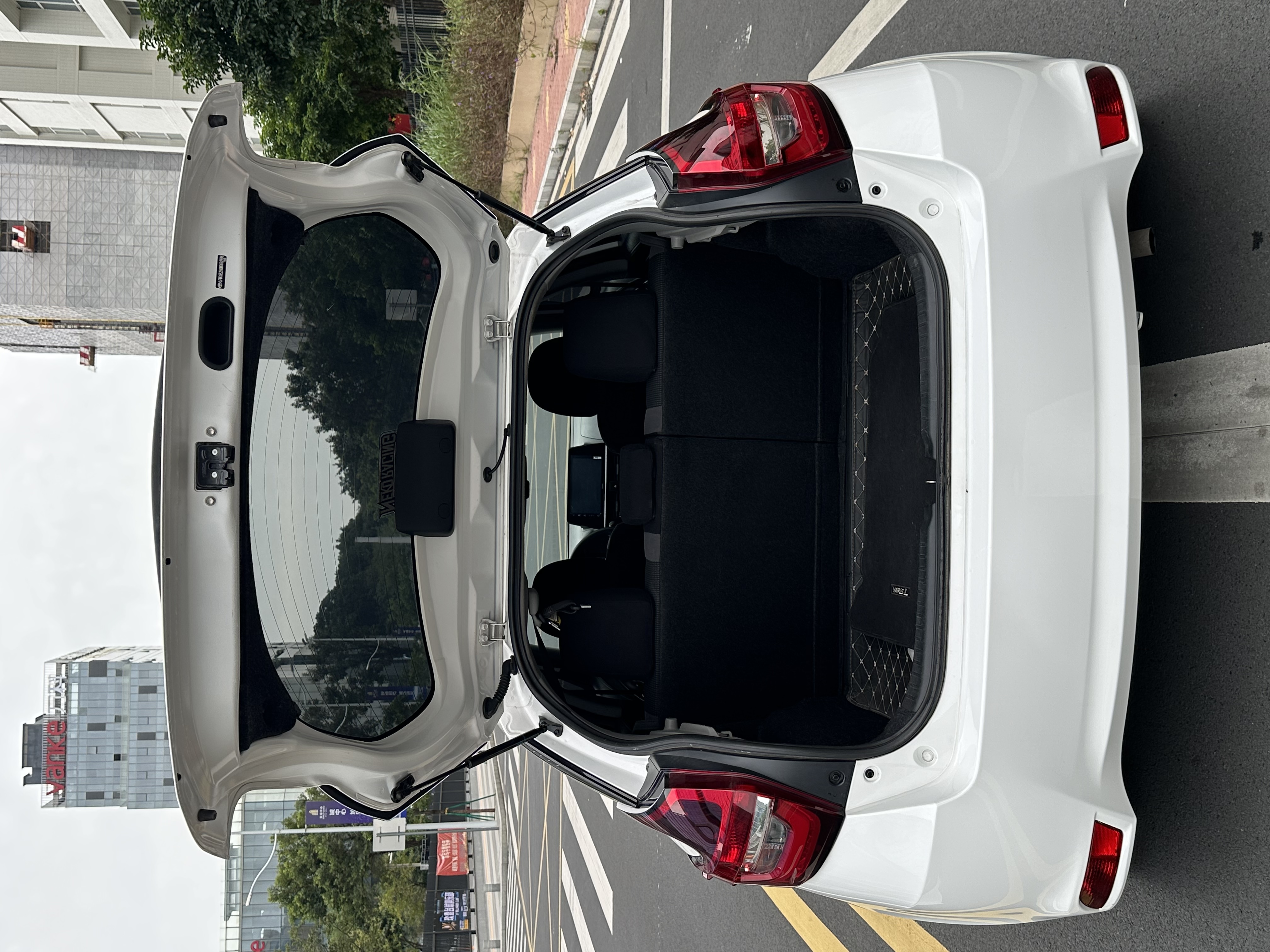 Toyota Vios FS 2021 immagine di auto #14