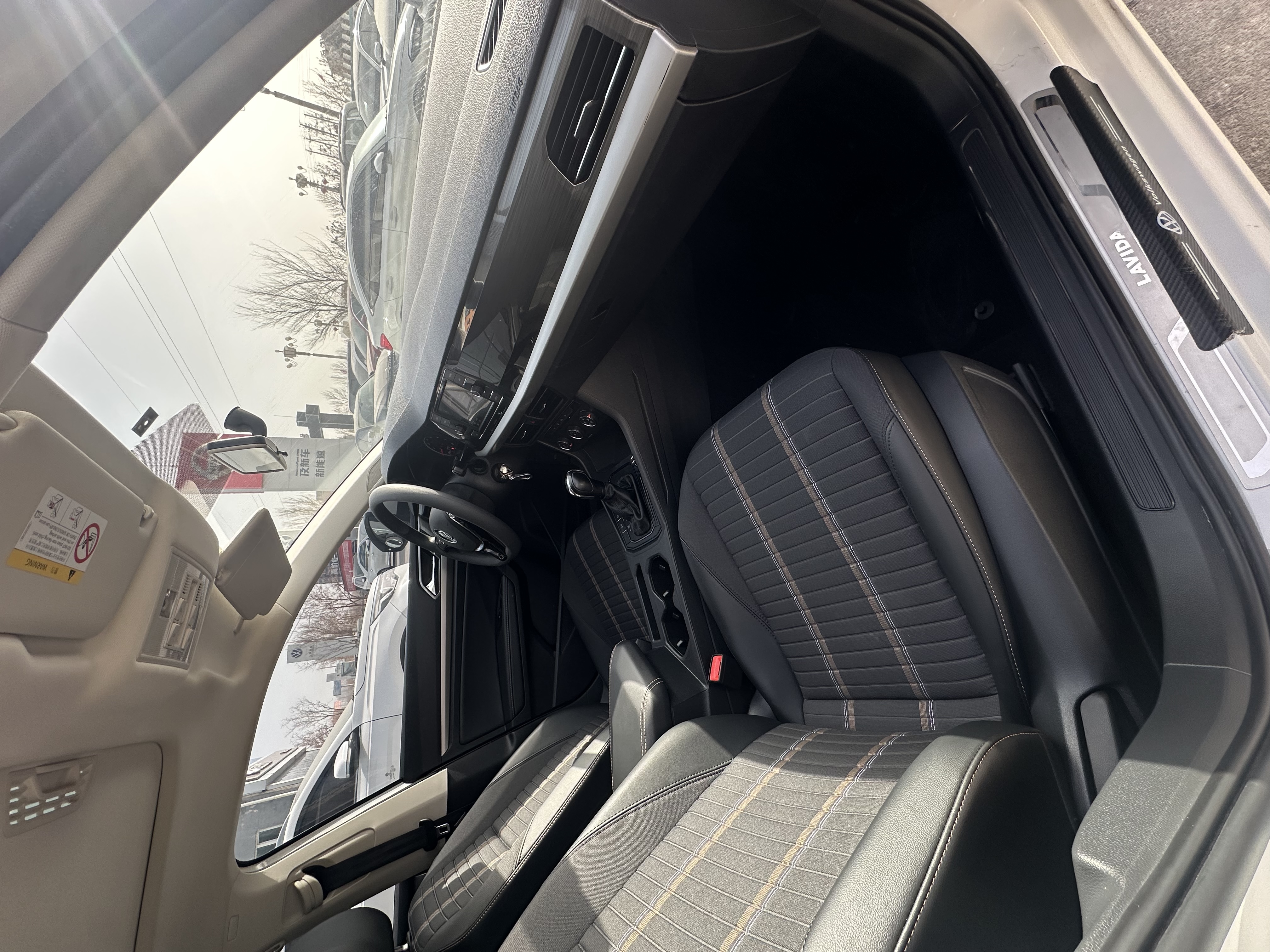Volkswagen Lavida 2021 car image #14