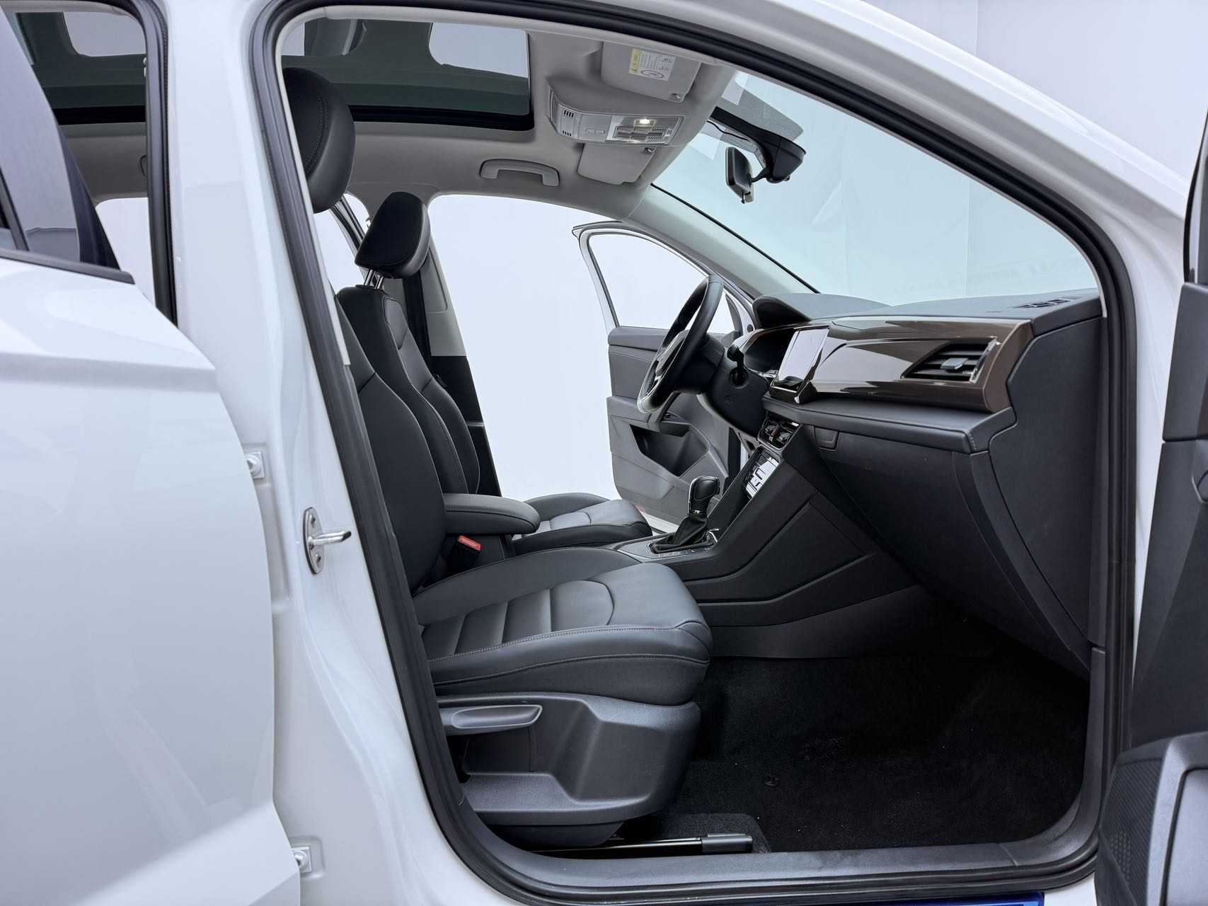 Volkswagen Tharu 2021 #14 Volkswagen Tharu 2021 car image #14