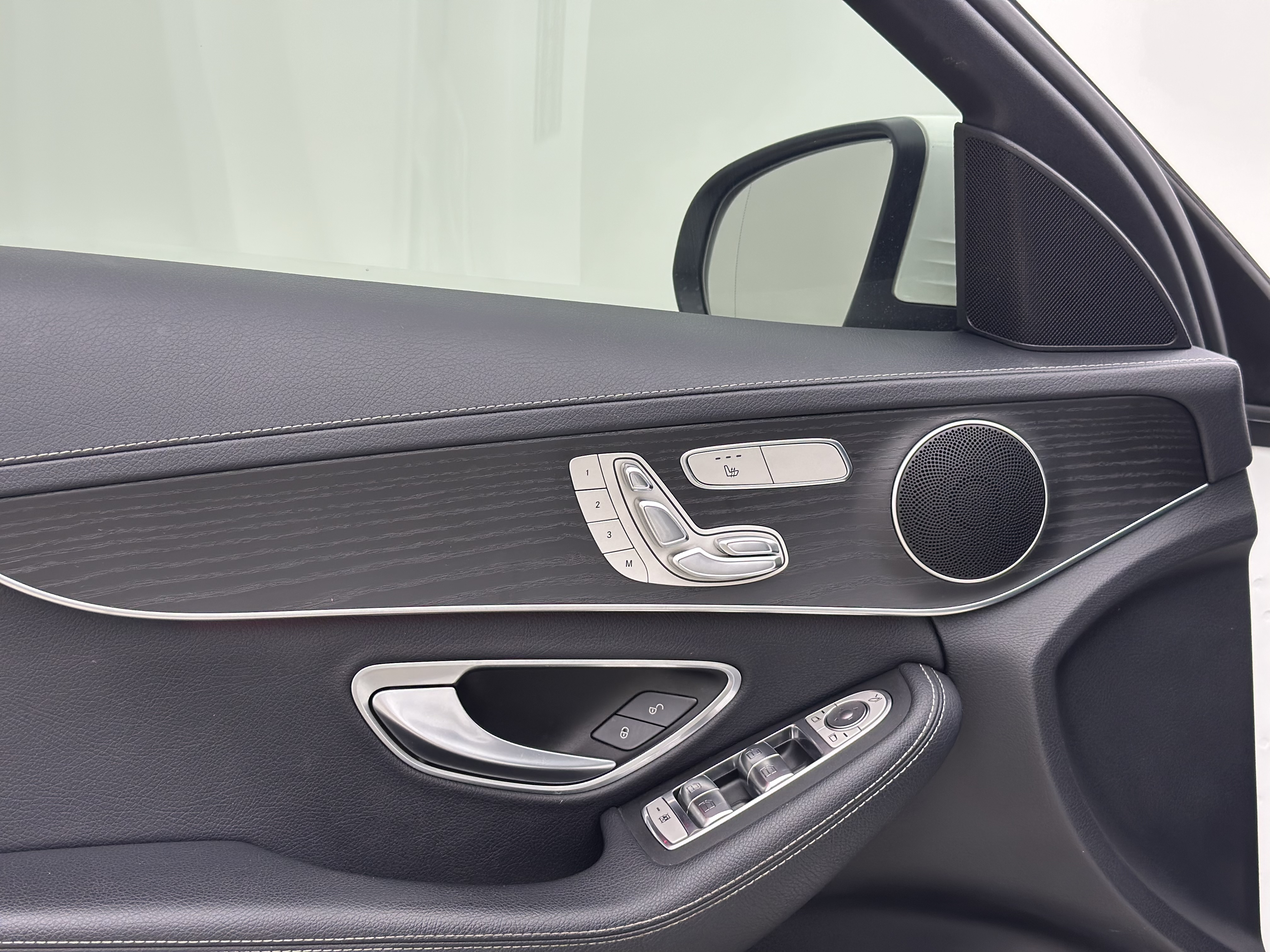Mercedes-Benz C Class 2021 car image #14