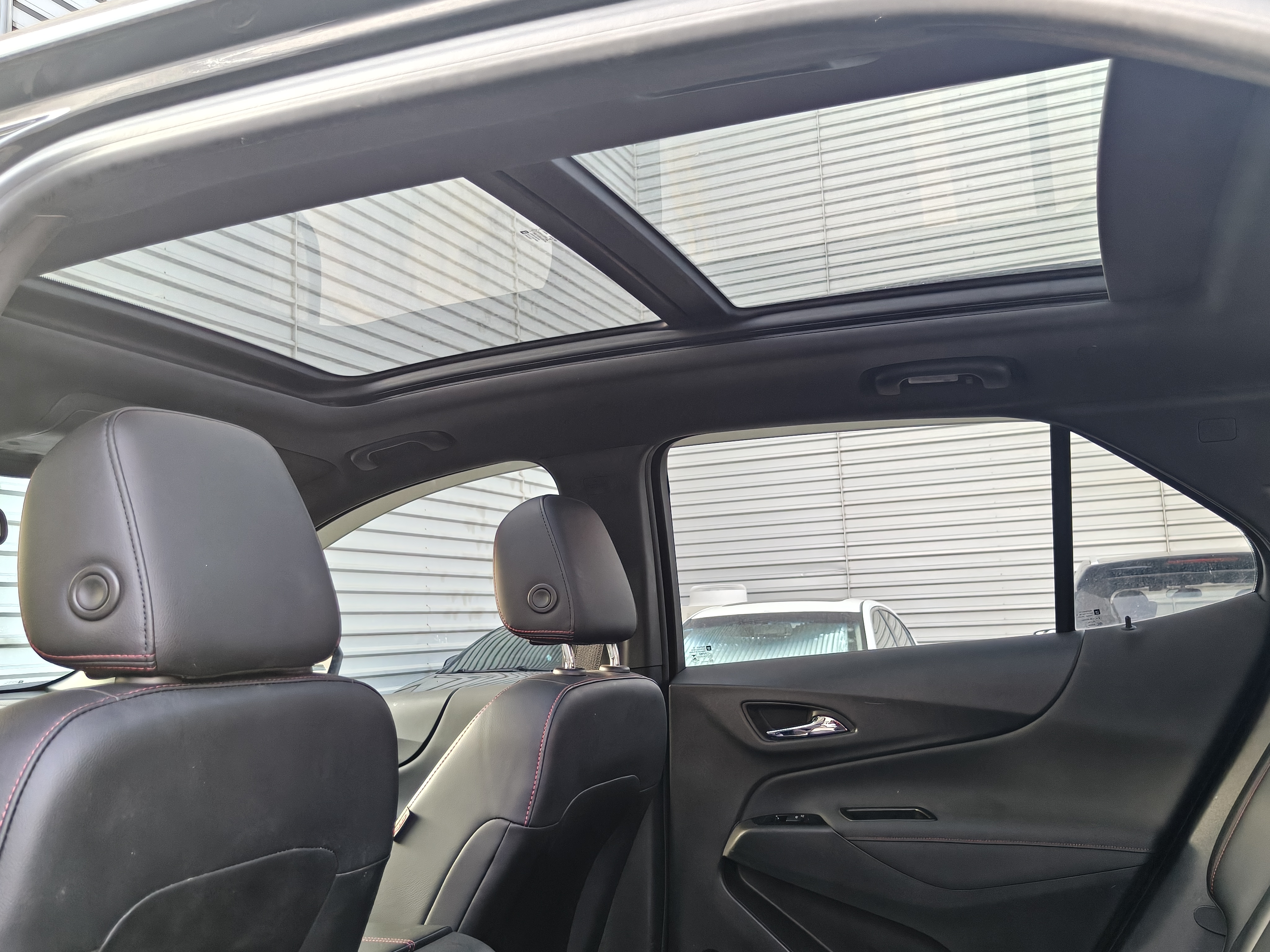 Chevrolet Equinox 2021 car image #14