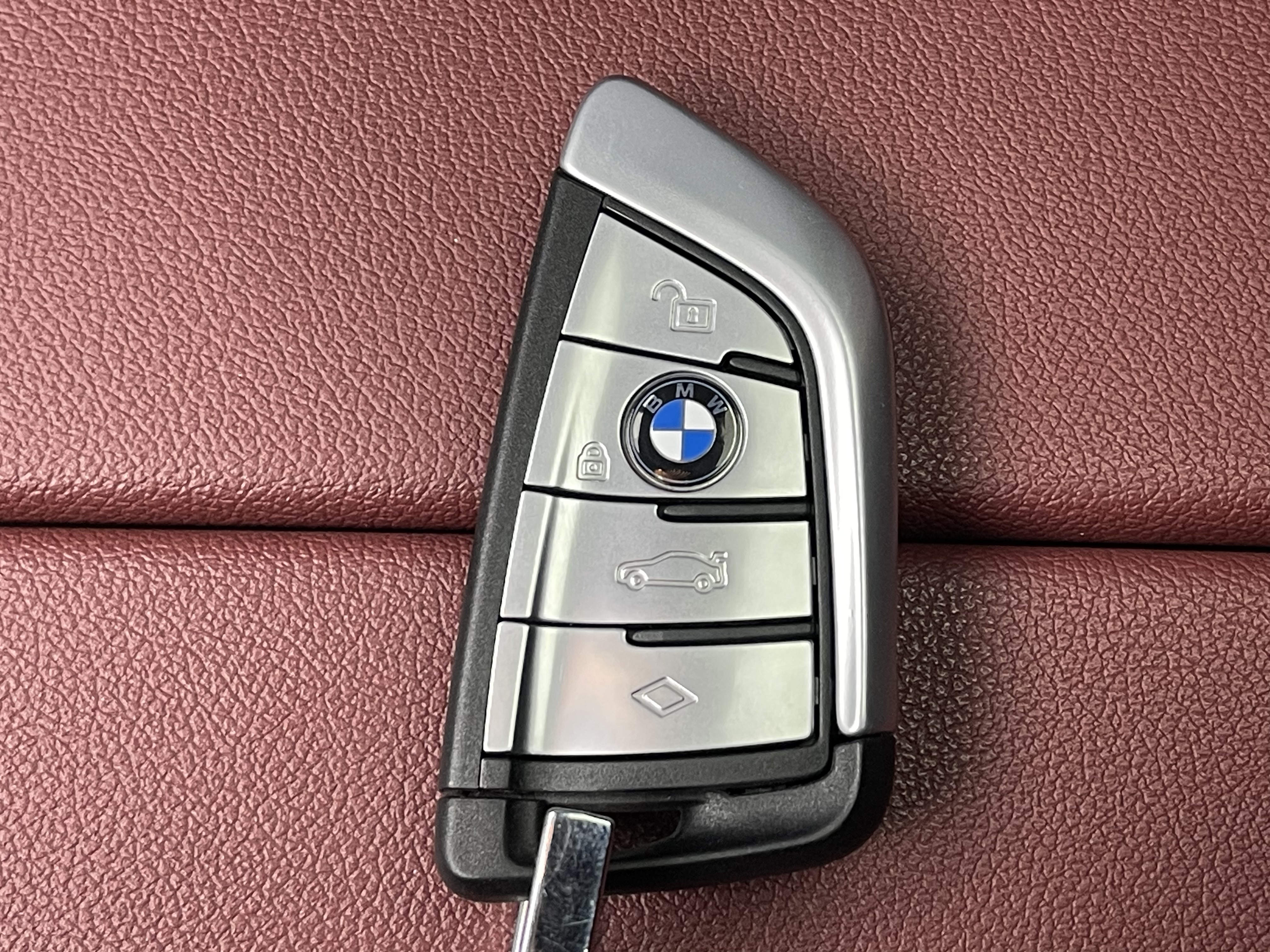 BMW 5 Series 2021 #14 BMW 5 Series 2021 car image #14