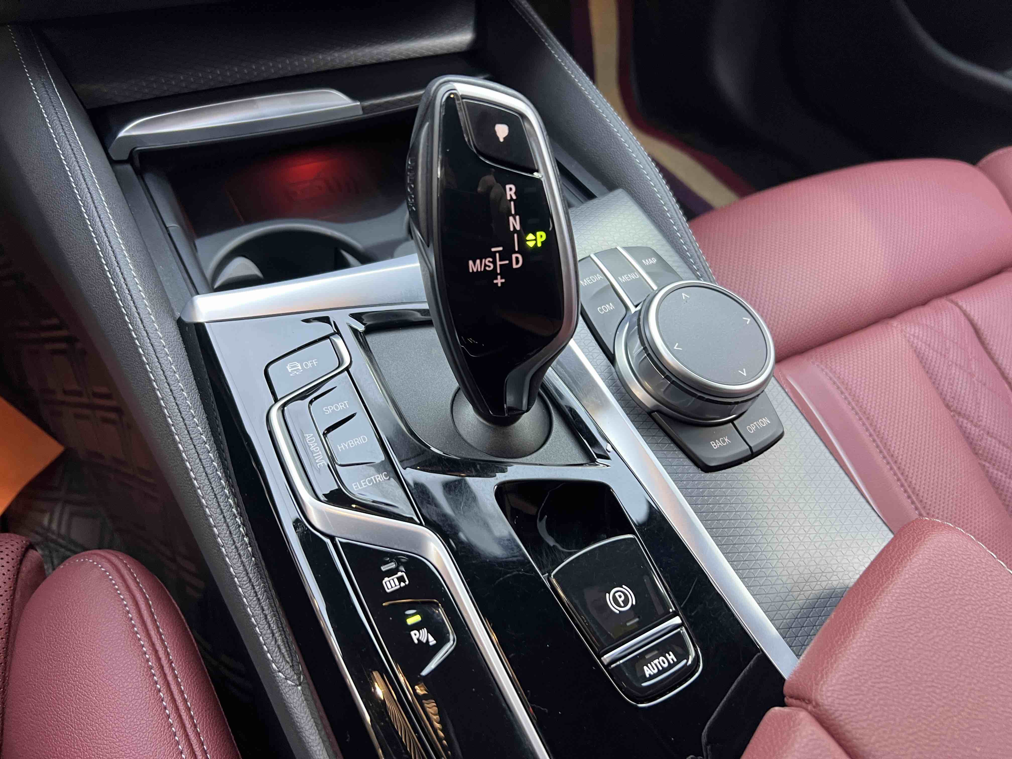 BMW 5 Series New Energy 2021 car image #14