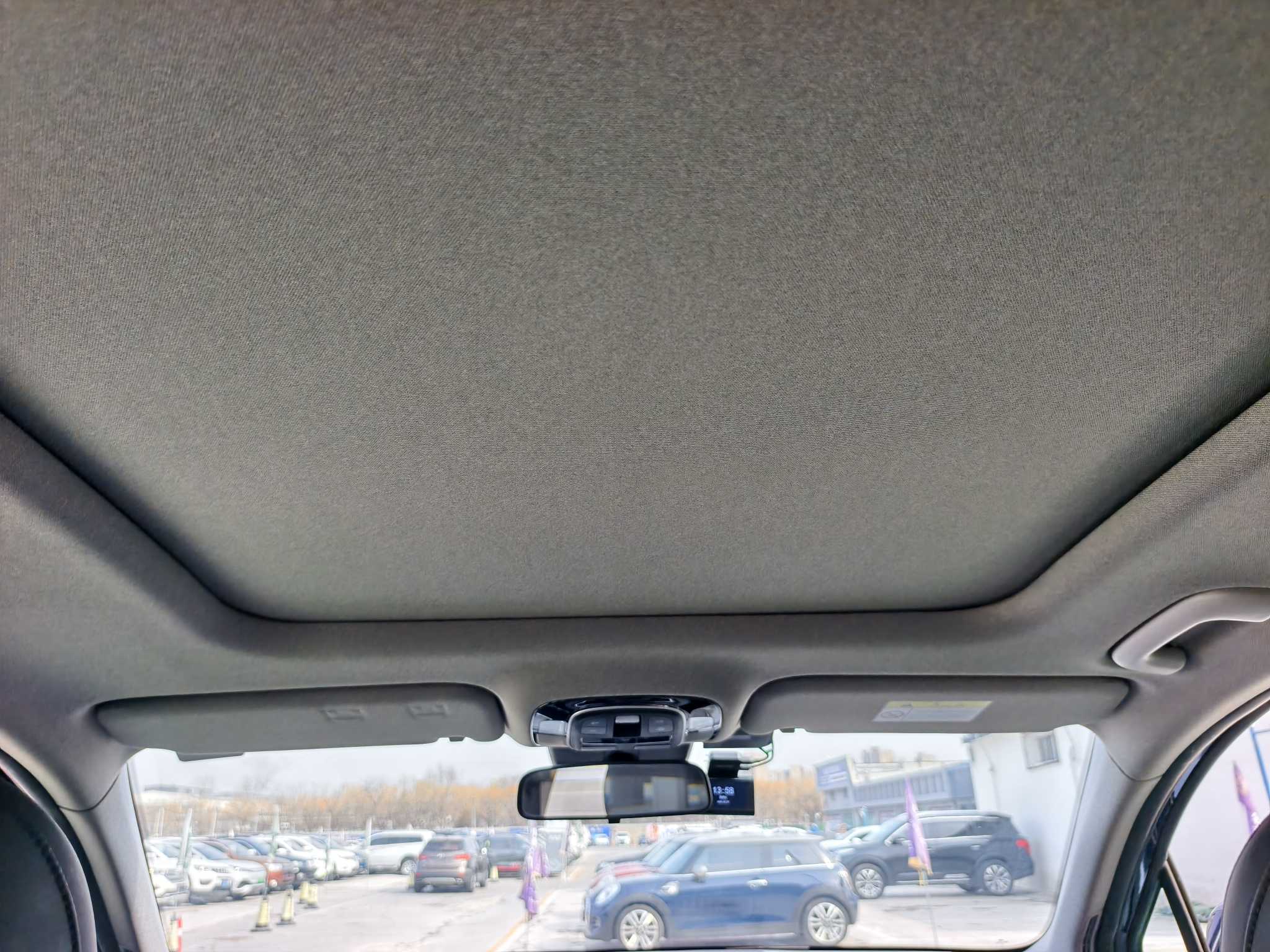 Hyundai Santa Fe 2021 image de voiture #14