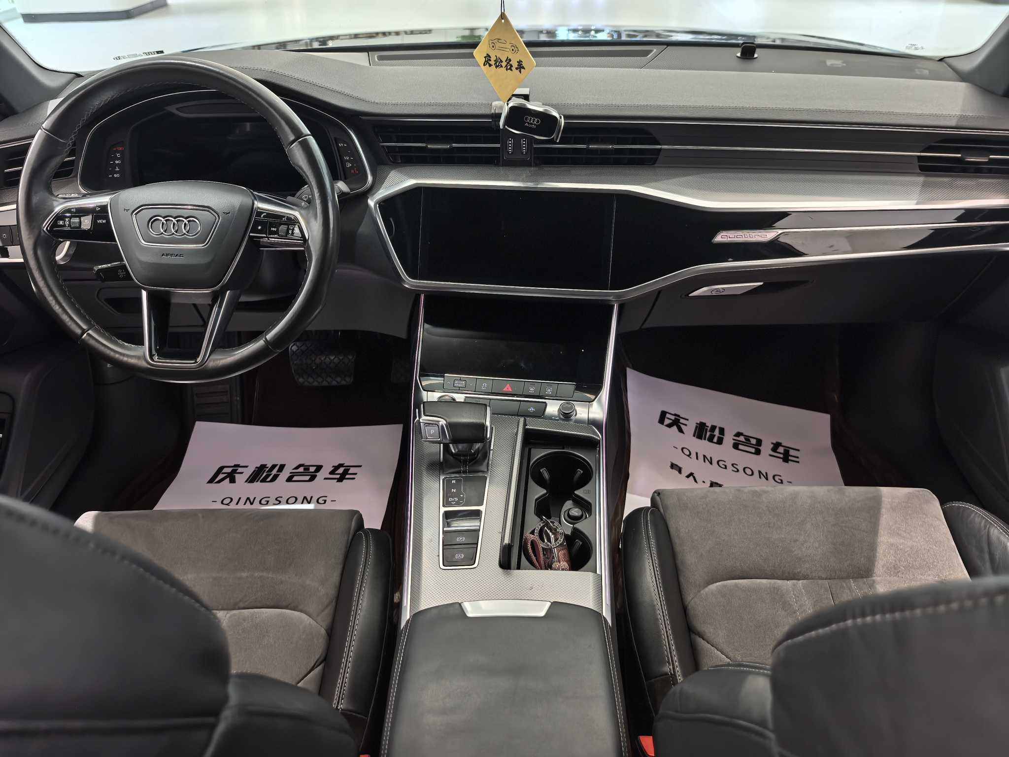 Audi A6L 2021 car image #14