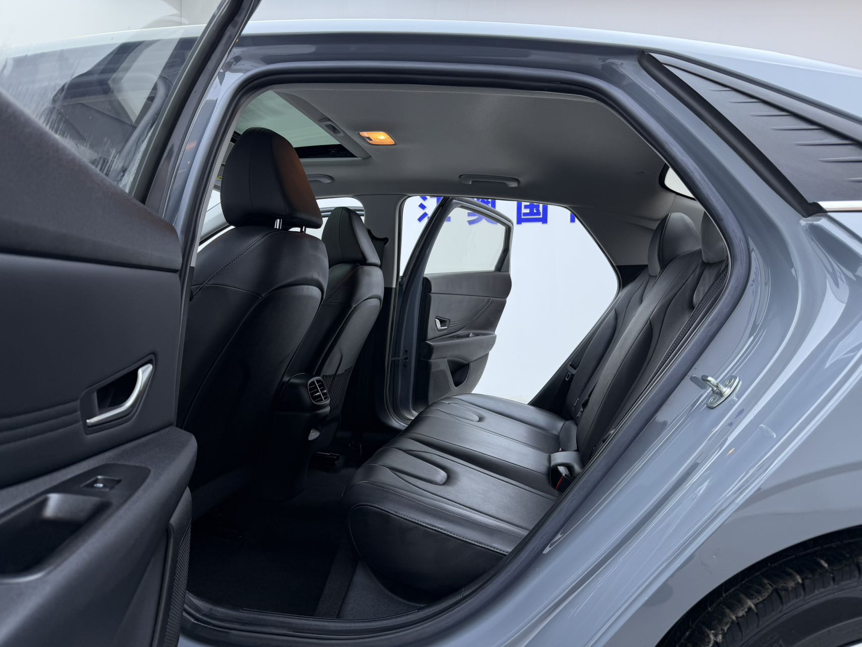 Hyundai Elantra 2022 car image #14