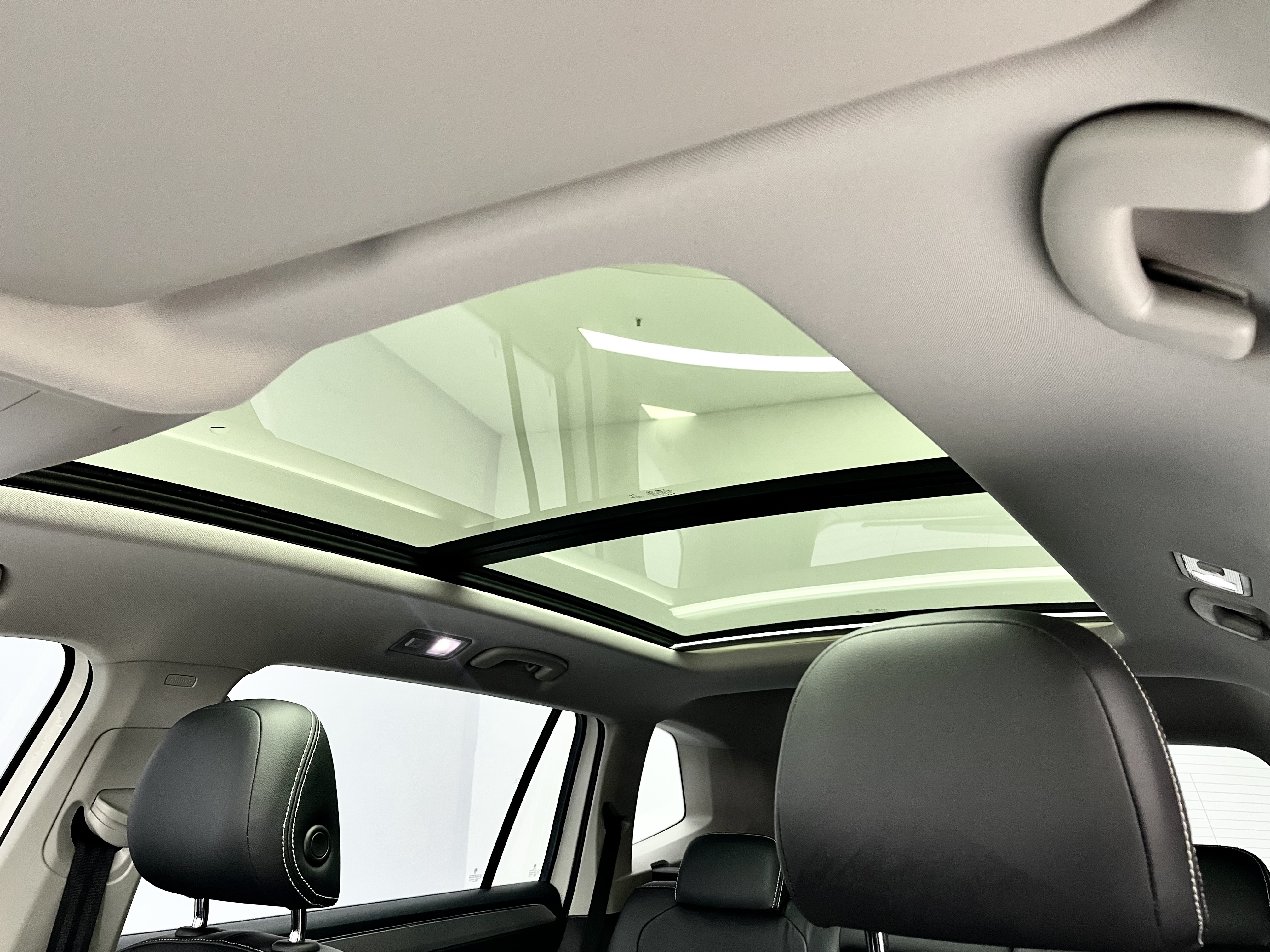 Volkswagen Tiguan L New Energy 2021 imagen de coche #14