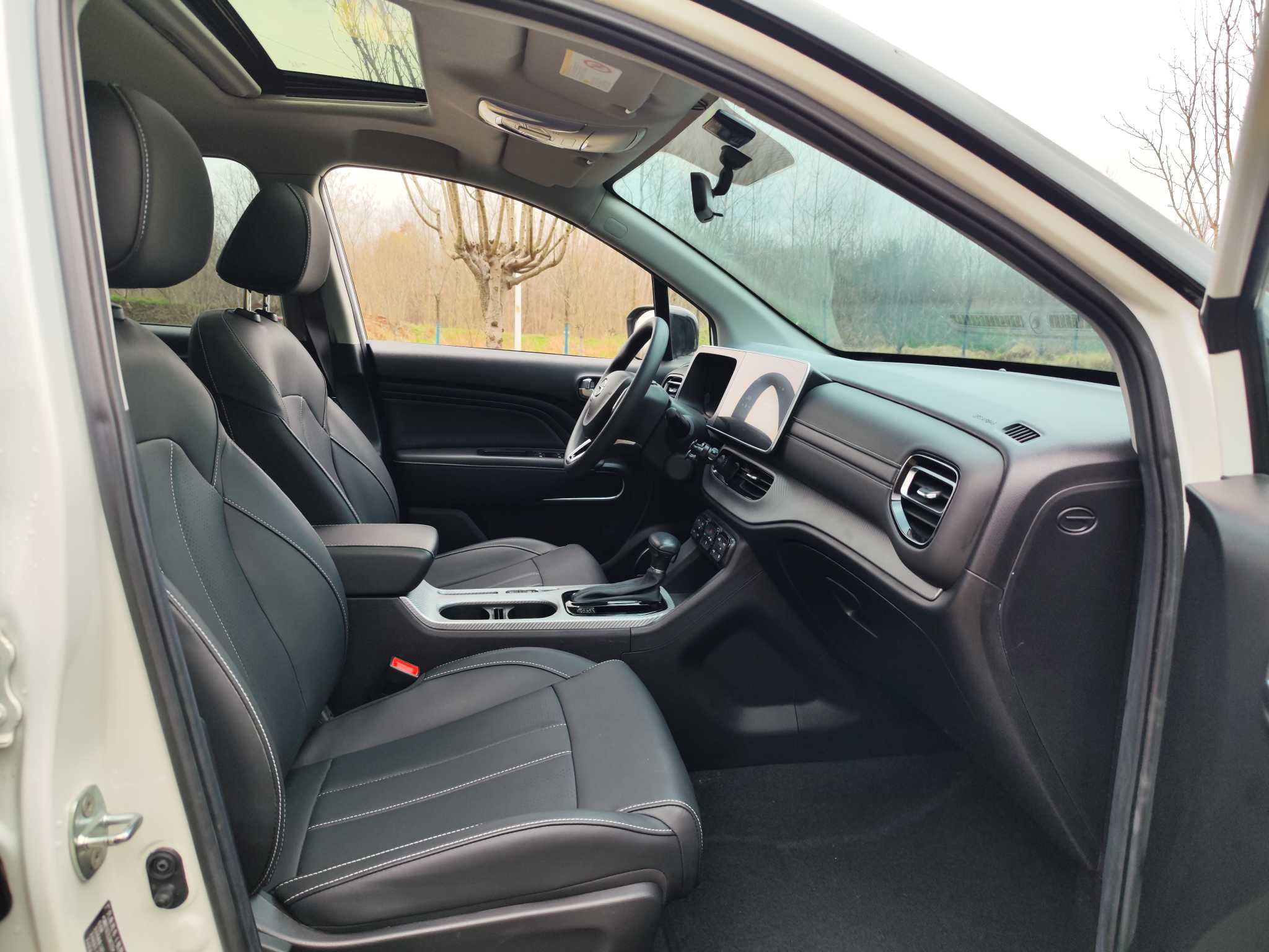 GAC Trumpchi GS3 2021 #14 GAC Trumpchi GS3 2021 car image #14