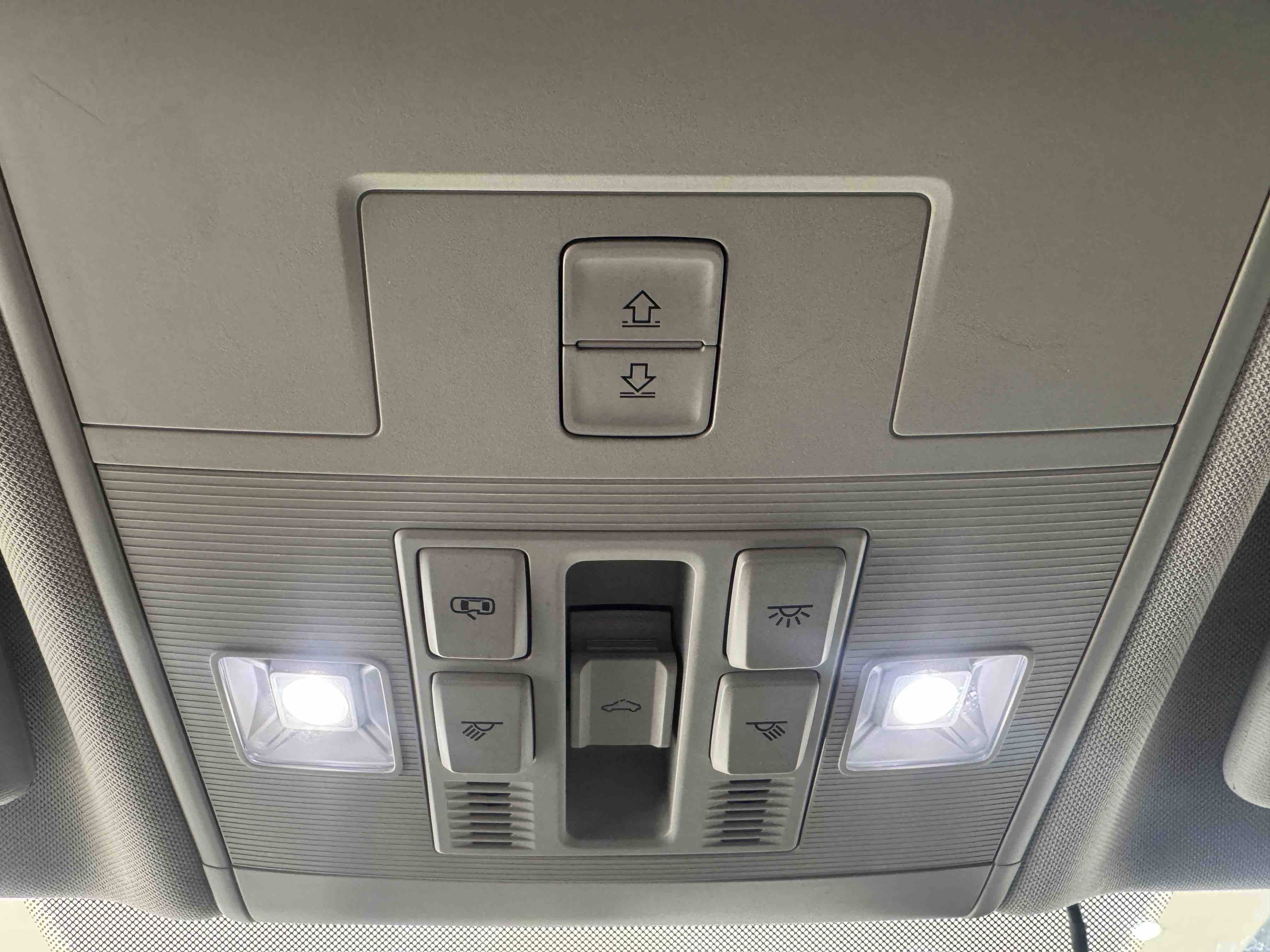 Volkswagen T-Cross 2021 car image #14