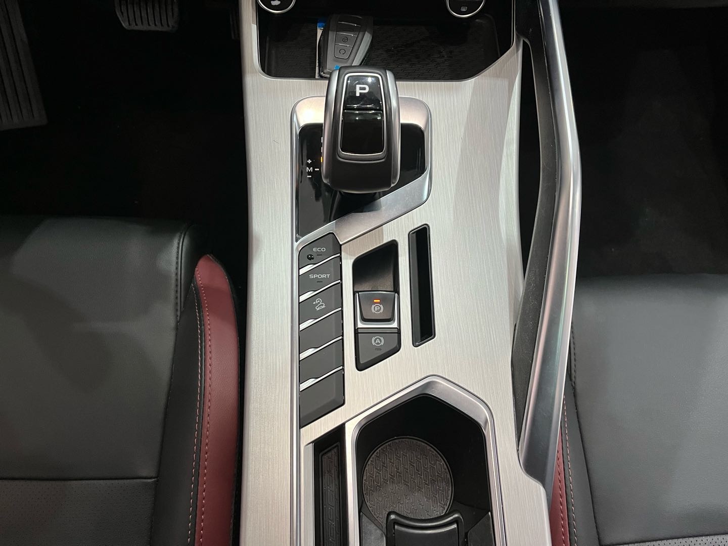 GEELY Coolray 2021 car image #14