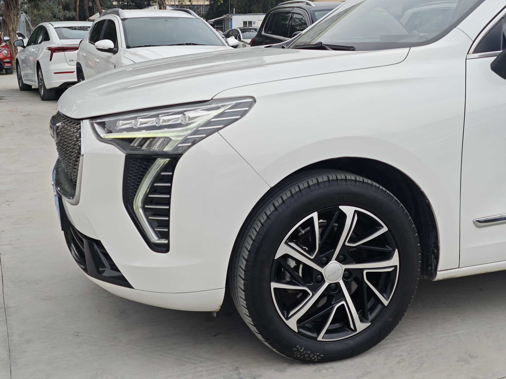 Haval Jolion 2021 #14 Haval Jolion 2021 car image #14