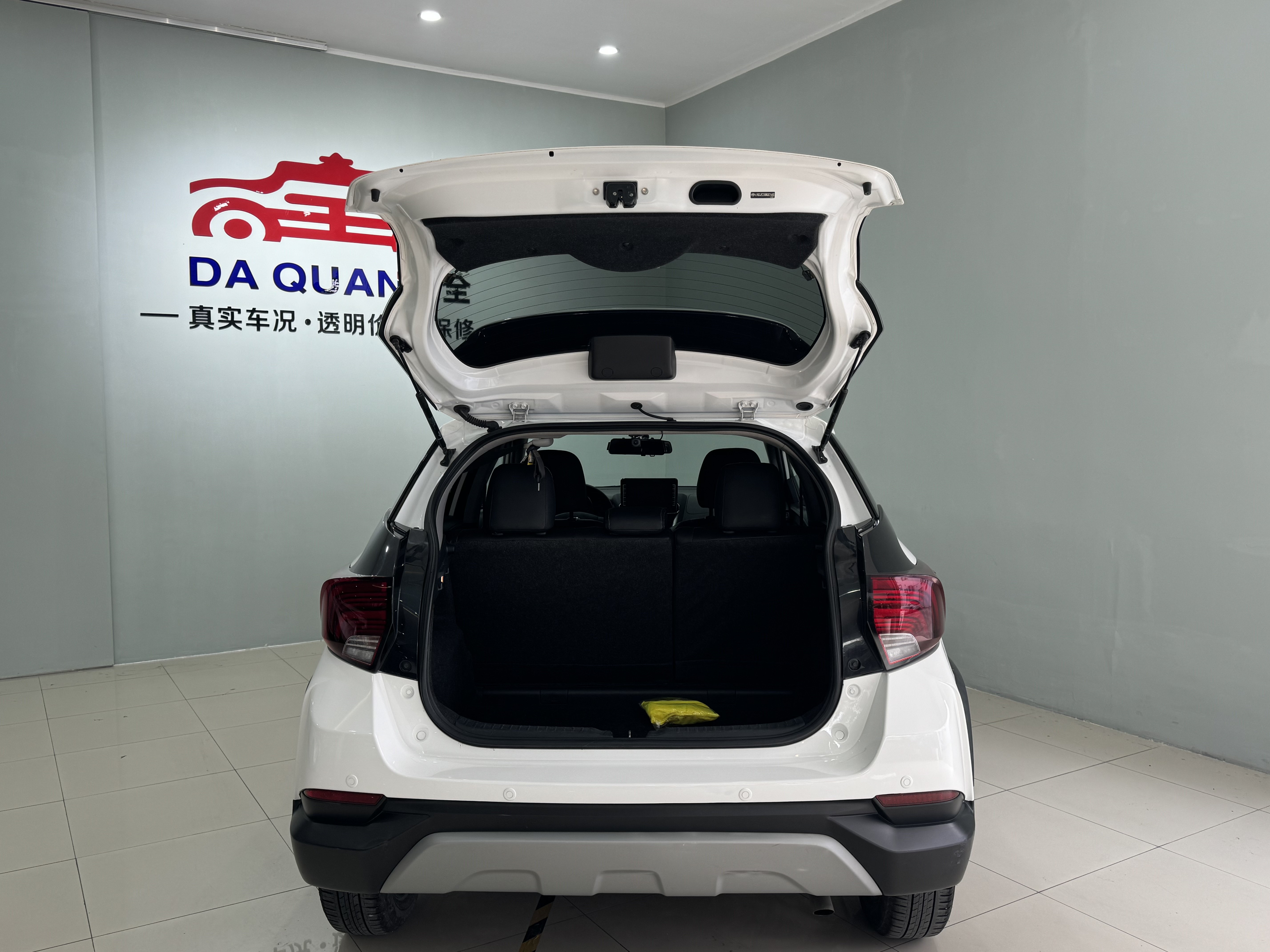 Yaris L Zhixuan 2021 #14 Yaris L Zhixuan 2021 car image #14