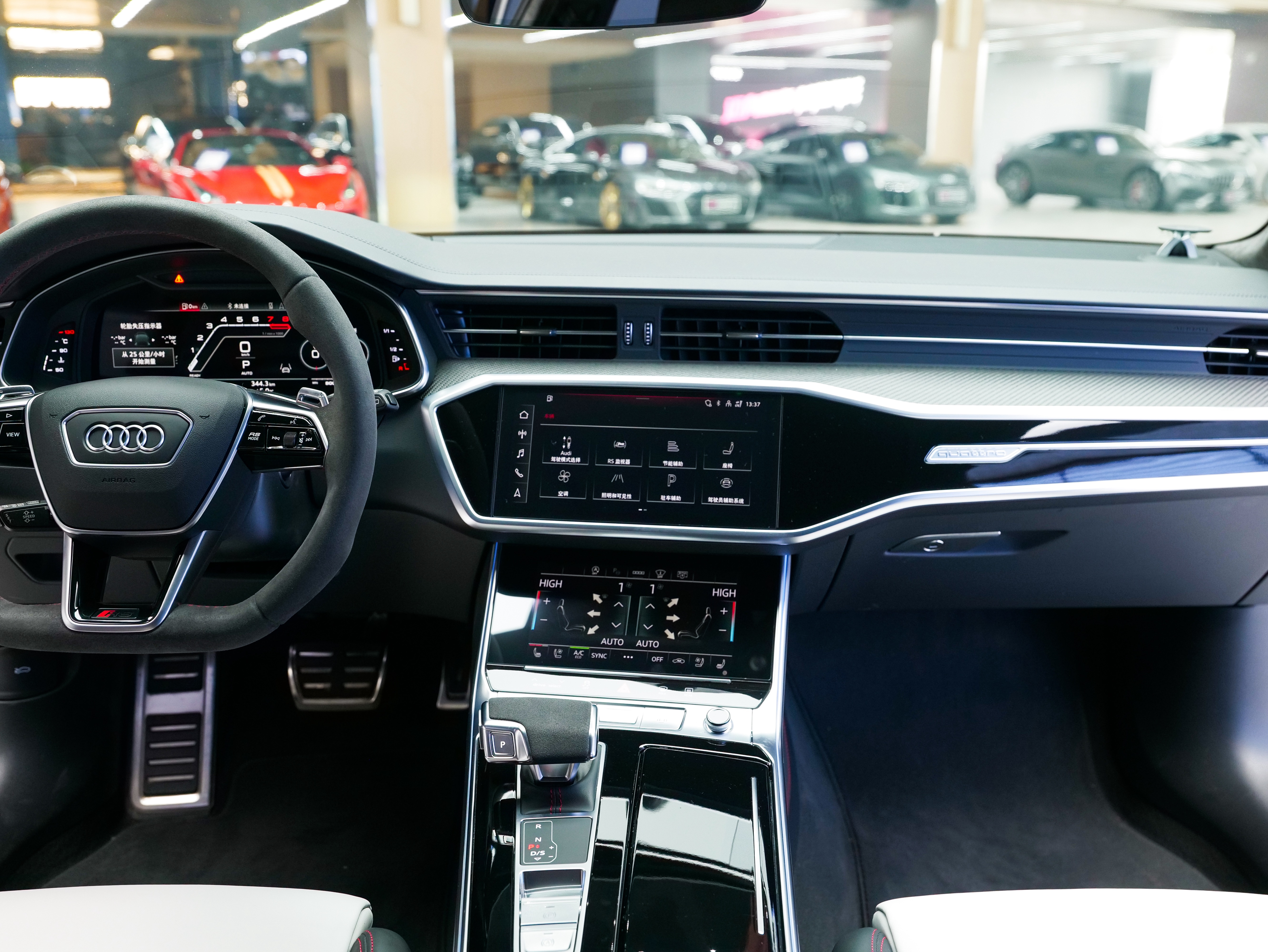 Audi RS 6 2021 car image #14