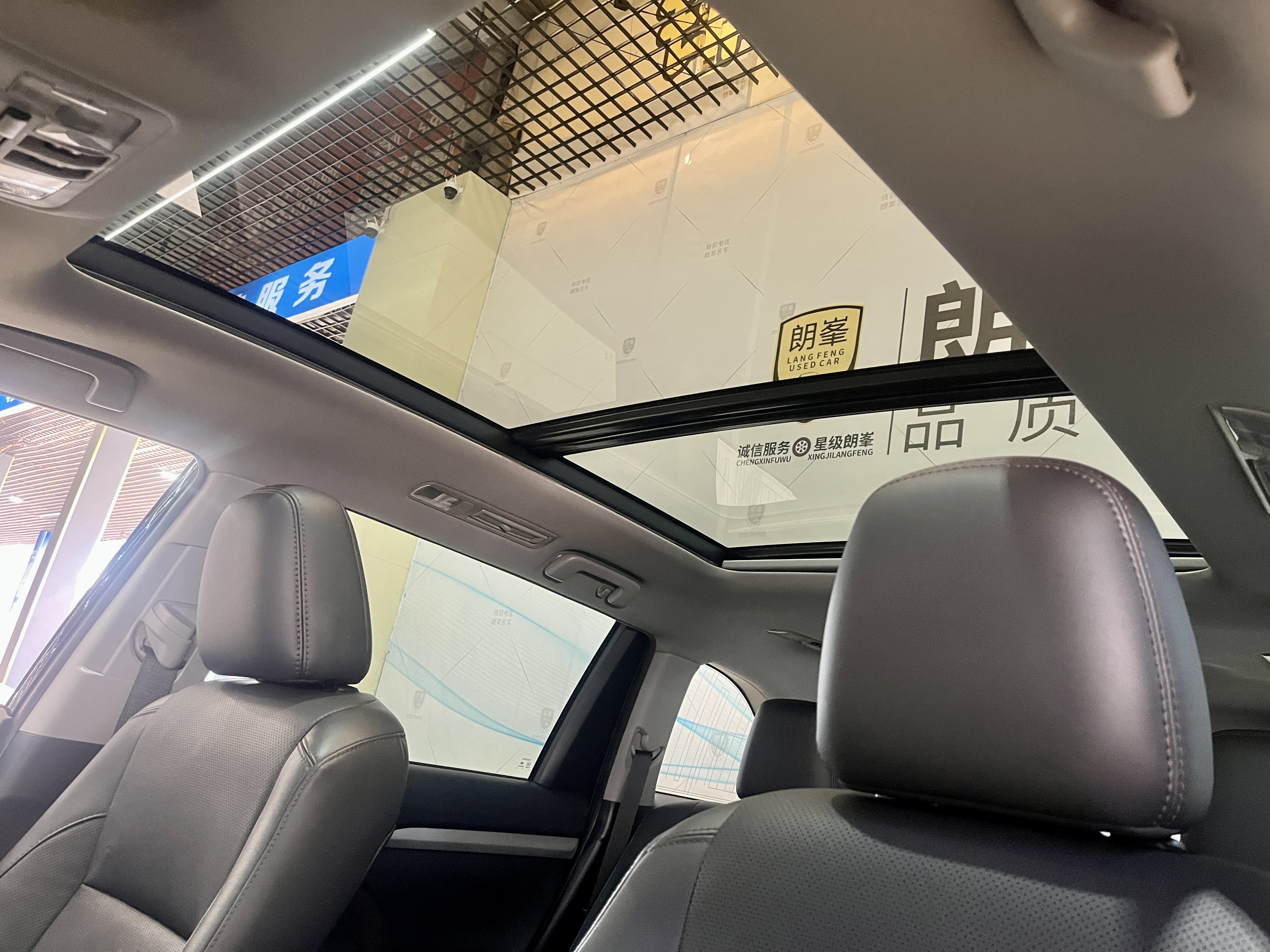 Toyota Highlander 2021 car image #14