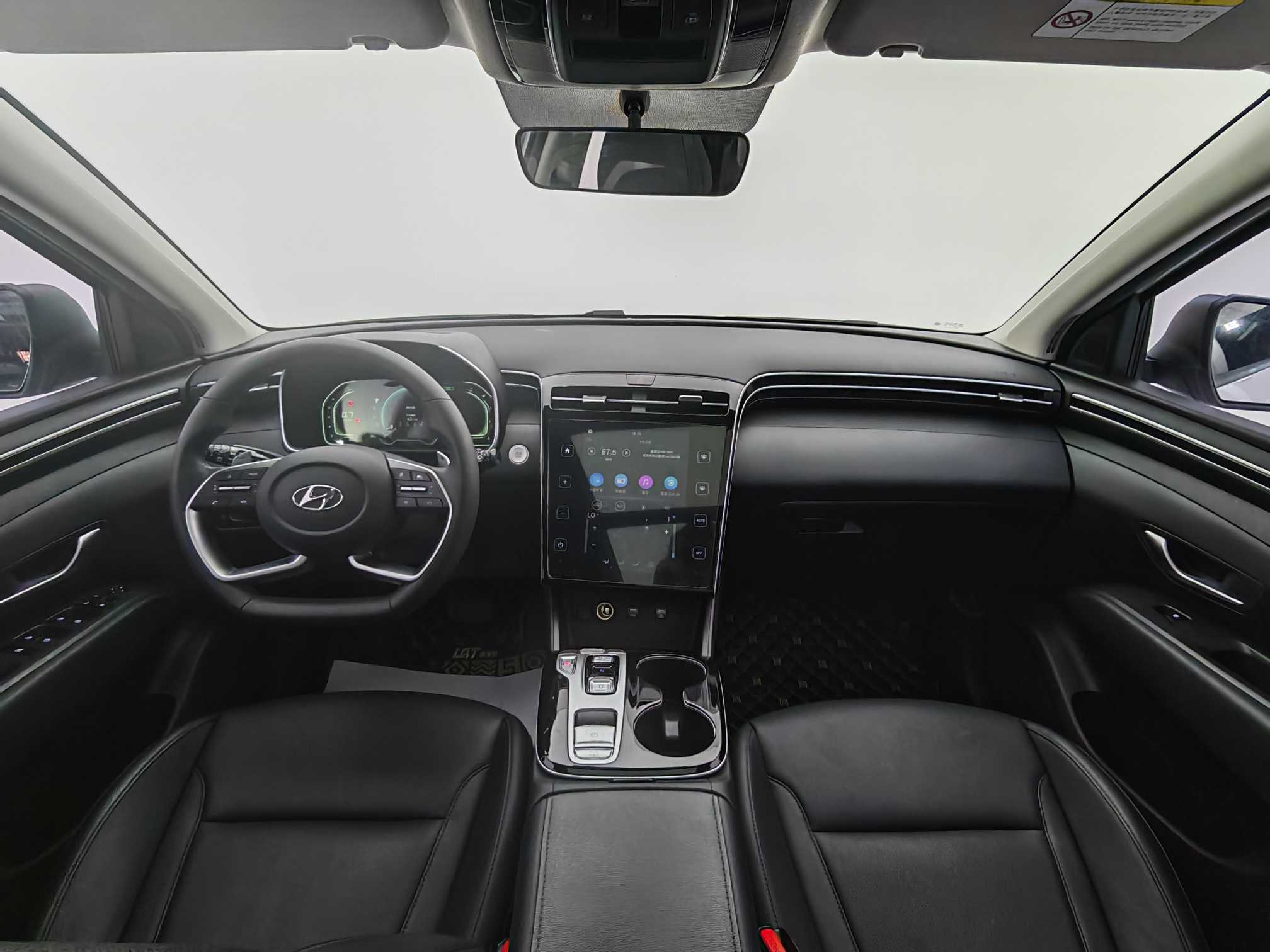 Hyundai Tucson 2022 immagine di auto #14