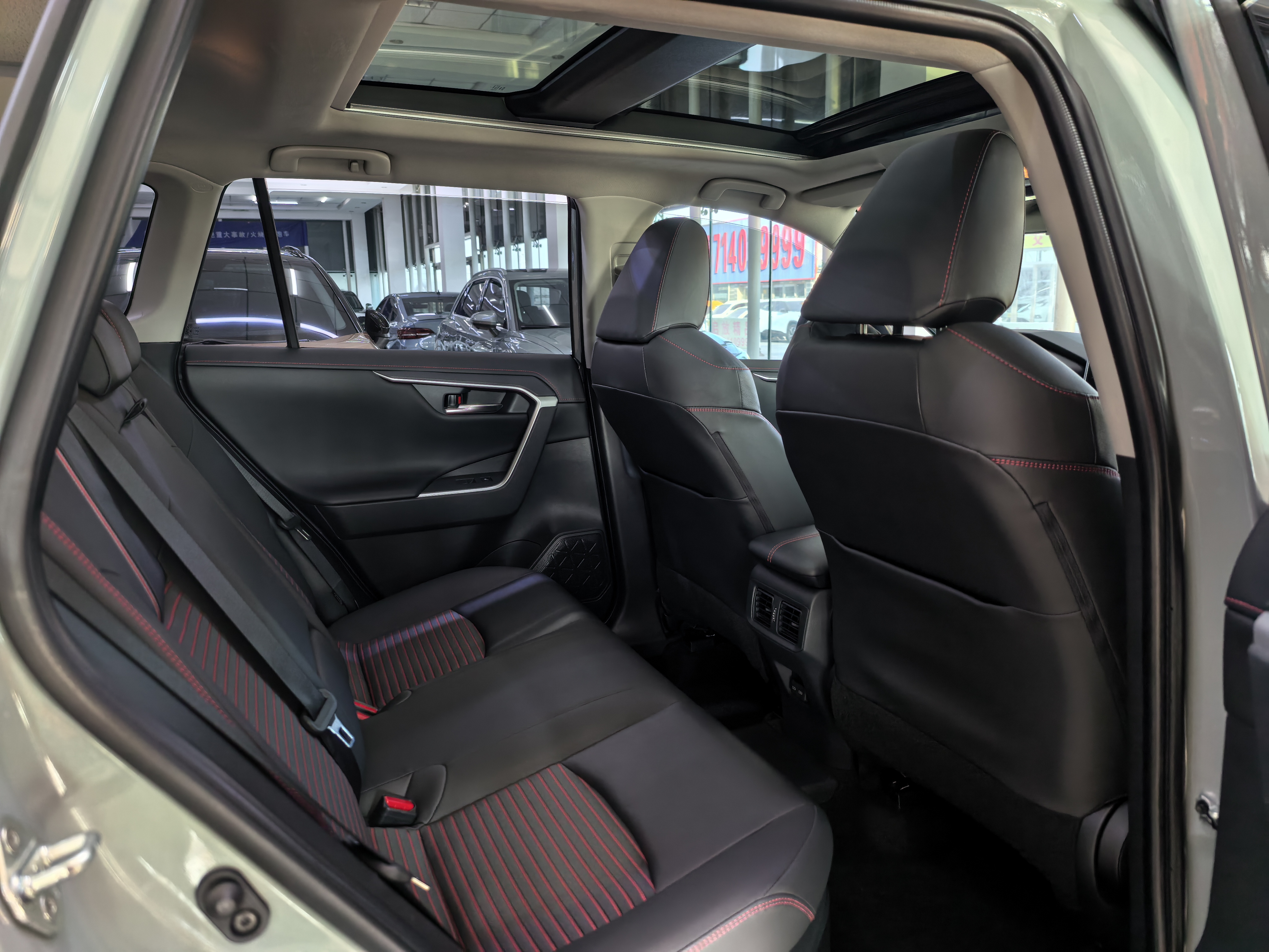 Toyota RAV4 Hybird E+ 2021 car image #14