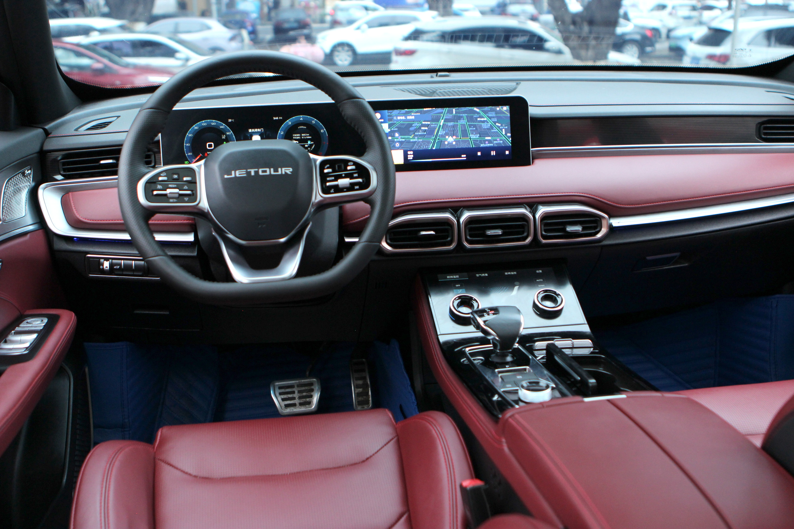 X70 PLUS 2022 car image #14