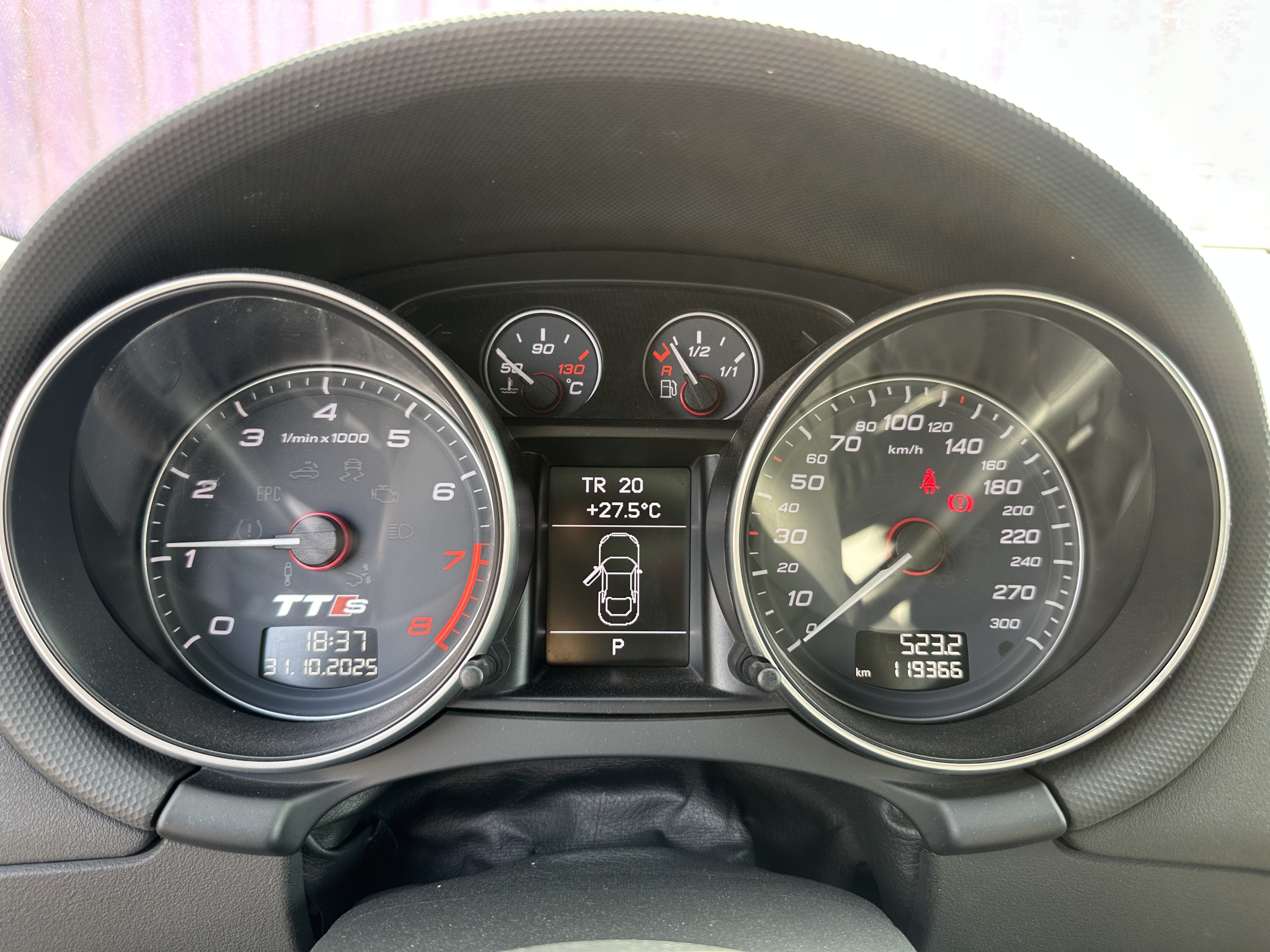 Audi TTS 2015 car image #14