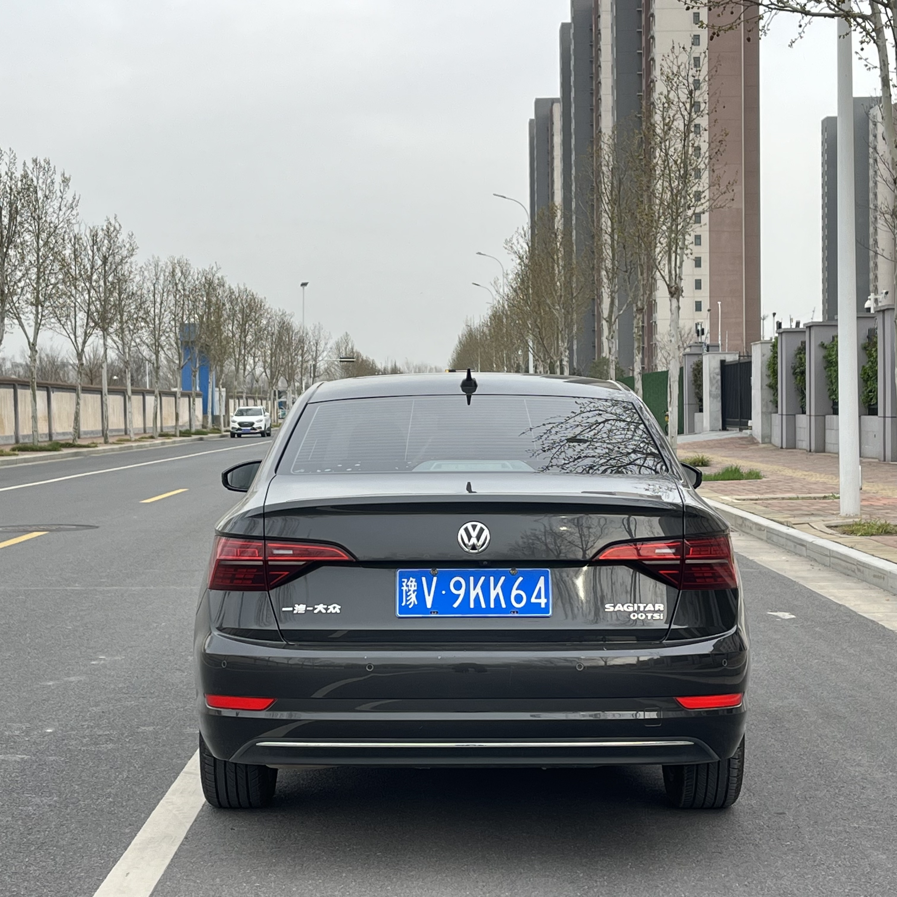 Volkswagen Sagitar 2021 car image #14