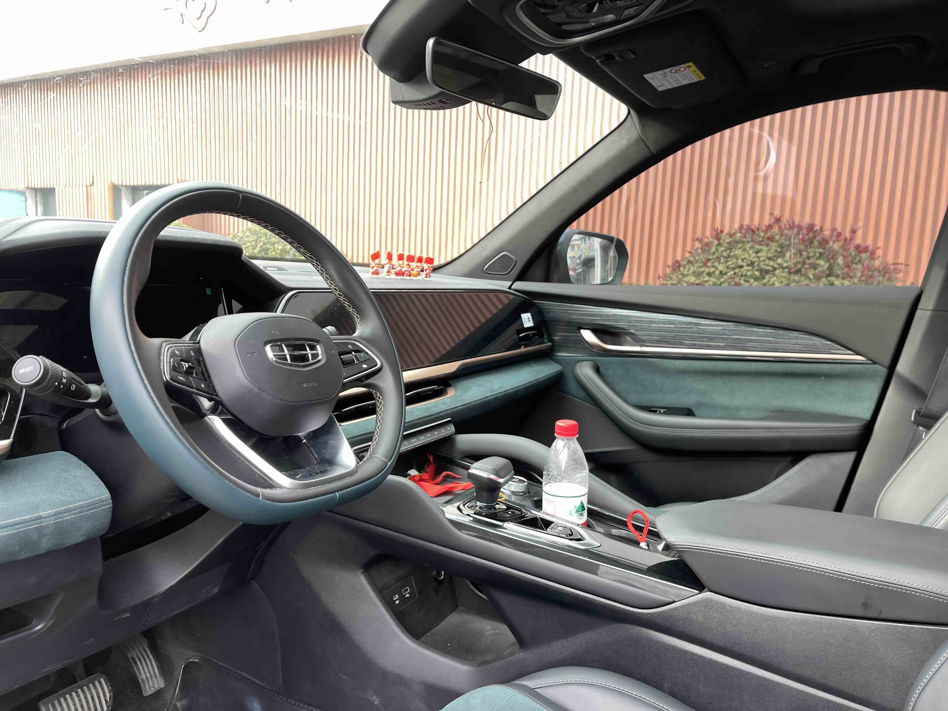 GEELY Monjaro 2022 #14 GEELY Monjaro 2022 car image #14
