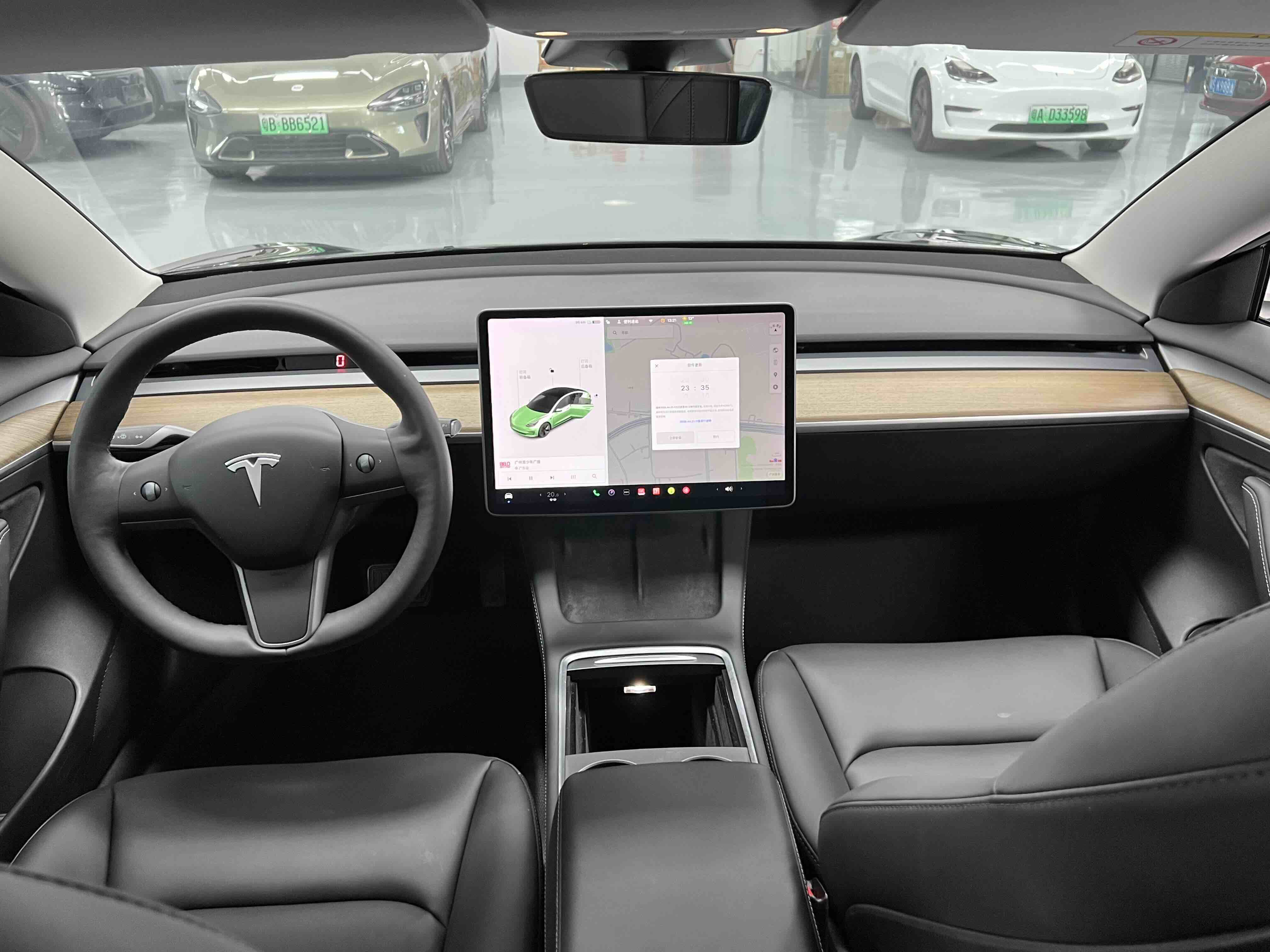 Tesla Model 3 2021 #14 Tesla Model 3 2021 car image #14