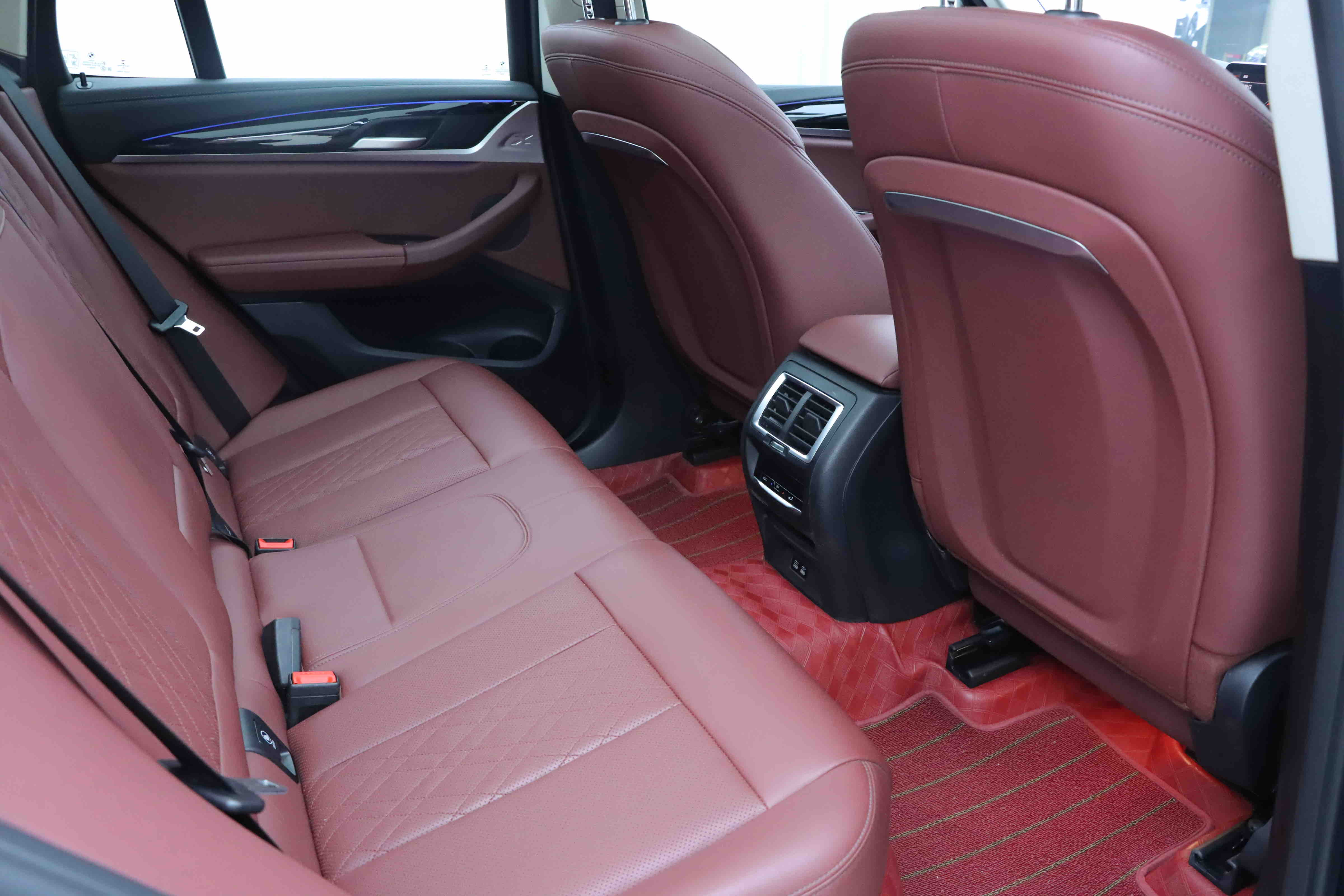 BMW X3 2022 immagine di auto #14