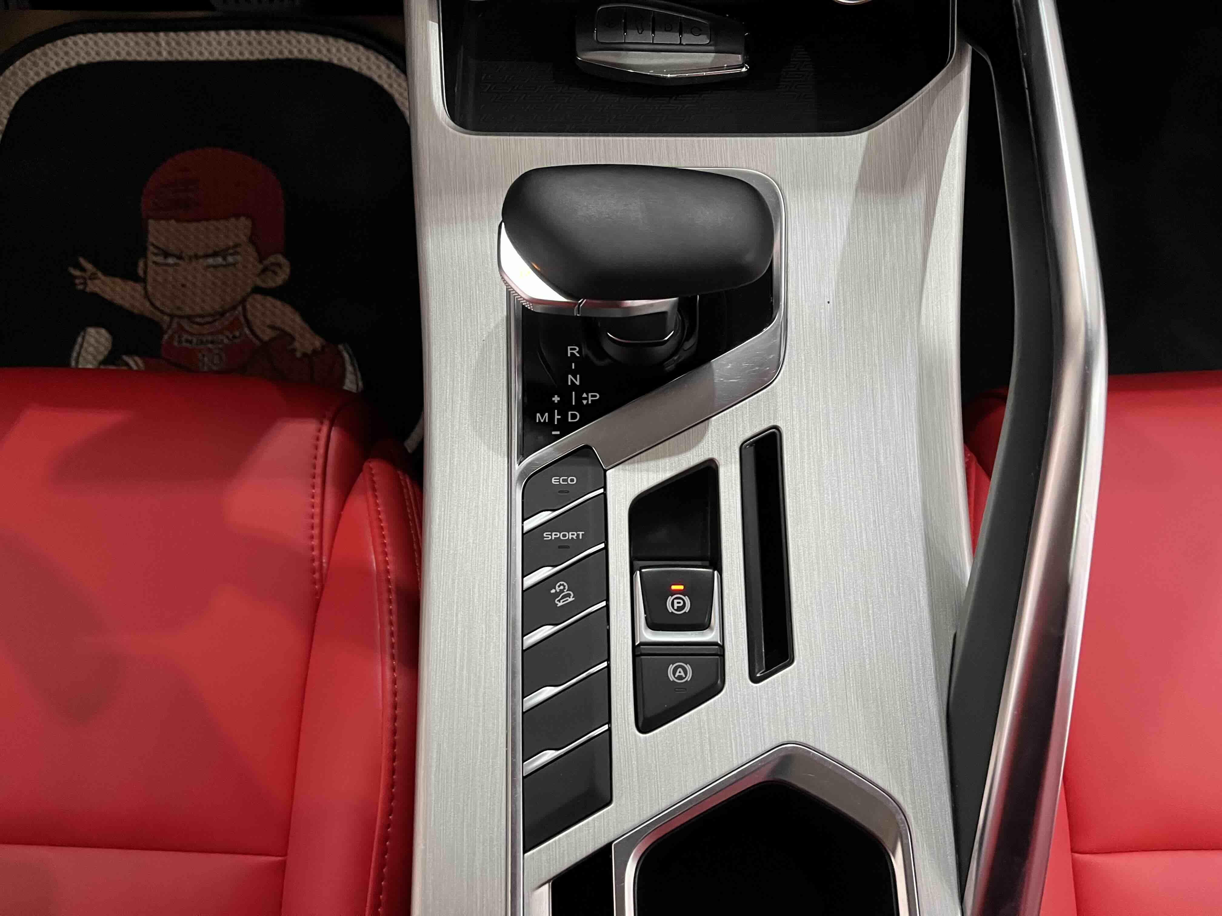 GEELY Coolray 2022 #14 GEELY Coolray 2022 car image #14