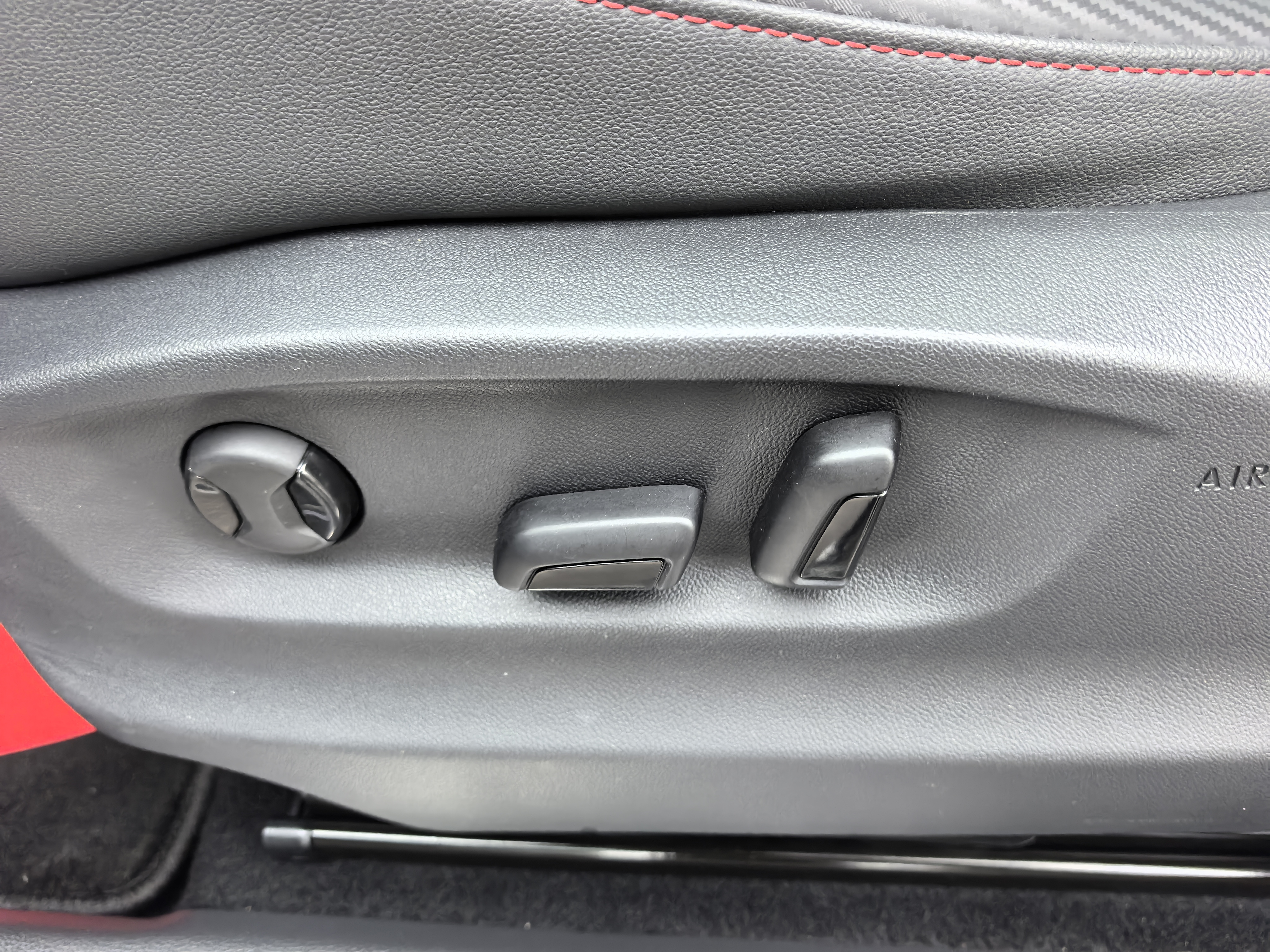 Volkswagen Tiguan L New Energy 2022 صورة سيارة #14