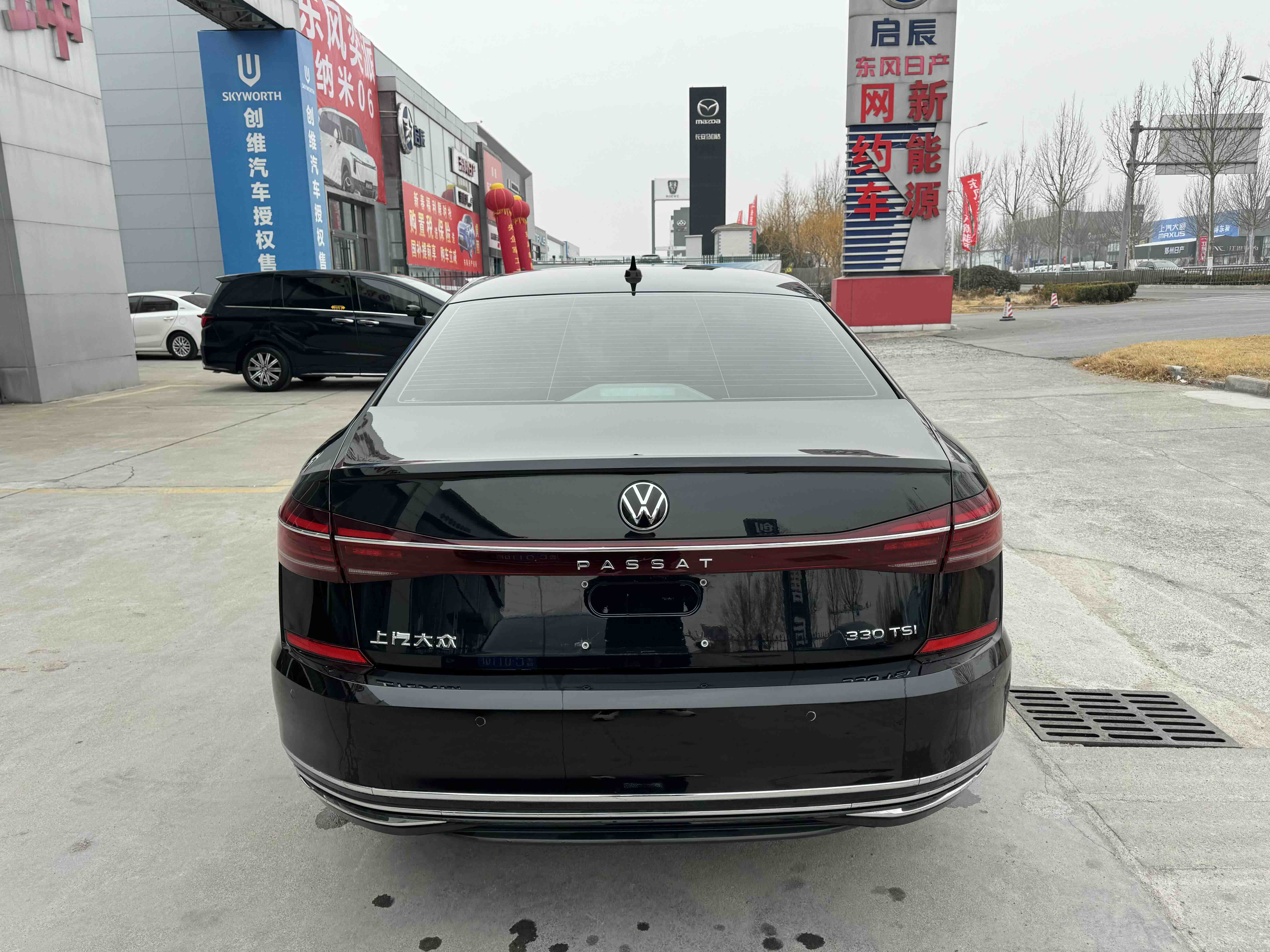 Volkswagen Passat 2022 immagine di auto #14