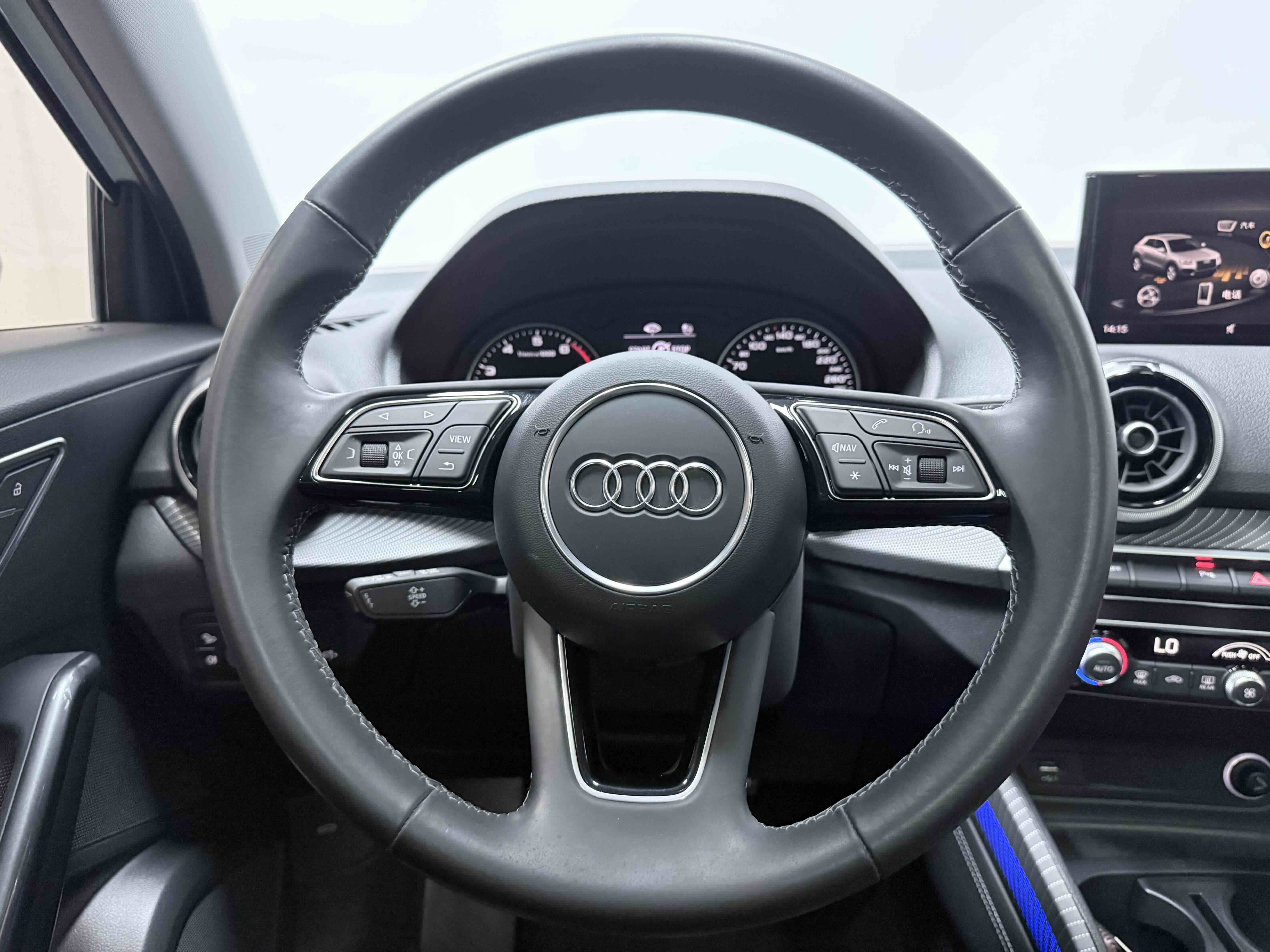 Audi Q2L 2022 imagem de carro #14