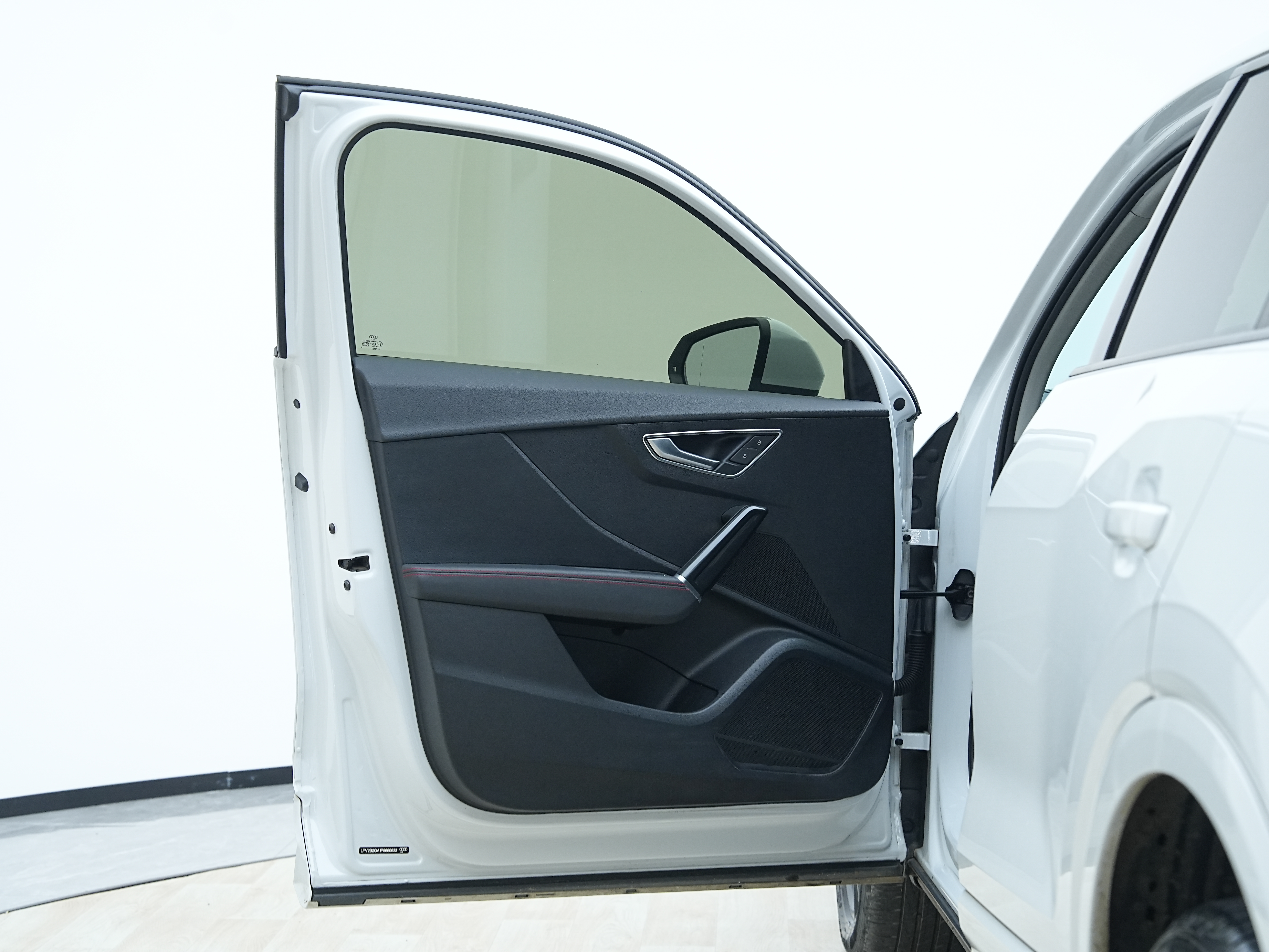 Q2L 2023 #14 Q2L 2023 car image #14