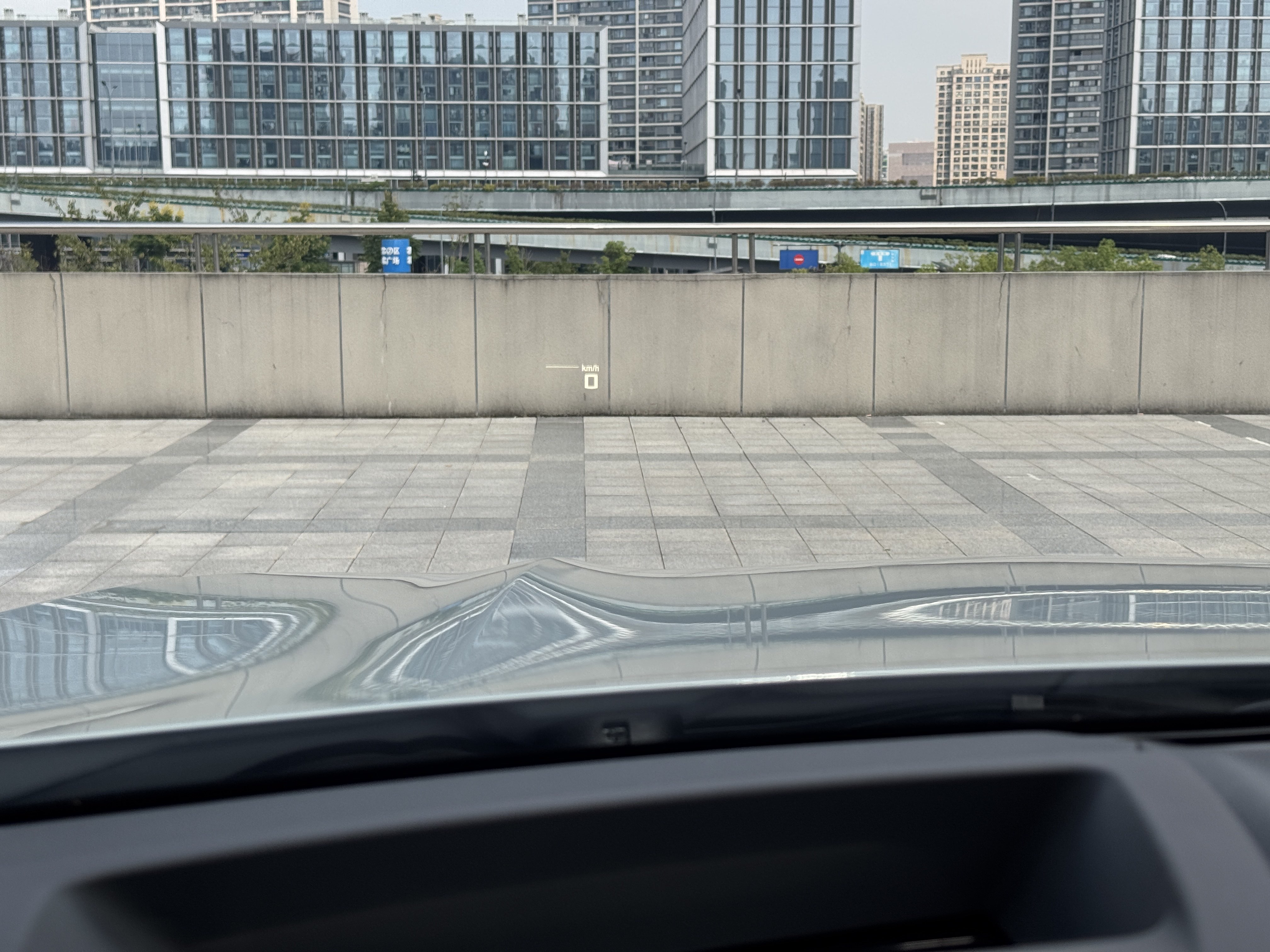 BMW X3 M 2024 #14 BMW X3 M 2024 صورة سيارة #14