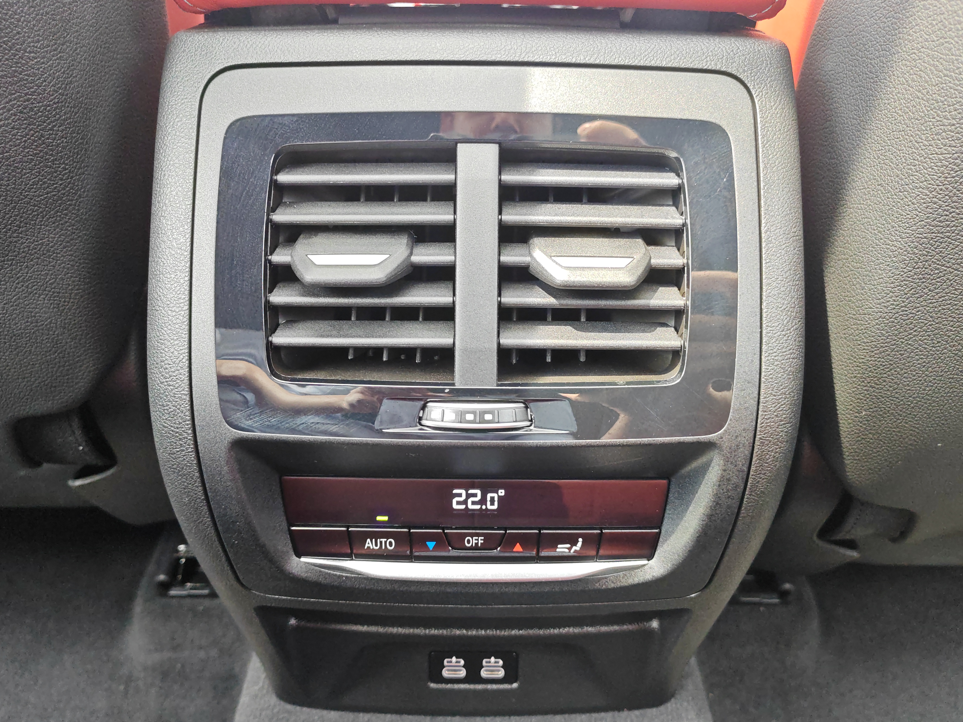 BMW X4 M 2024 #14 BMW X4 M 2024 car image #14