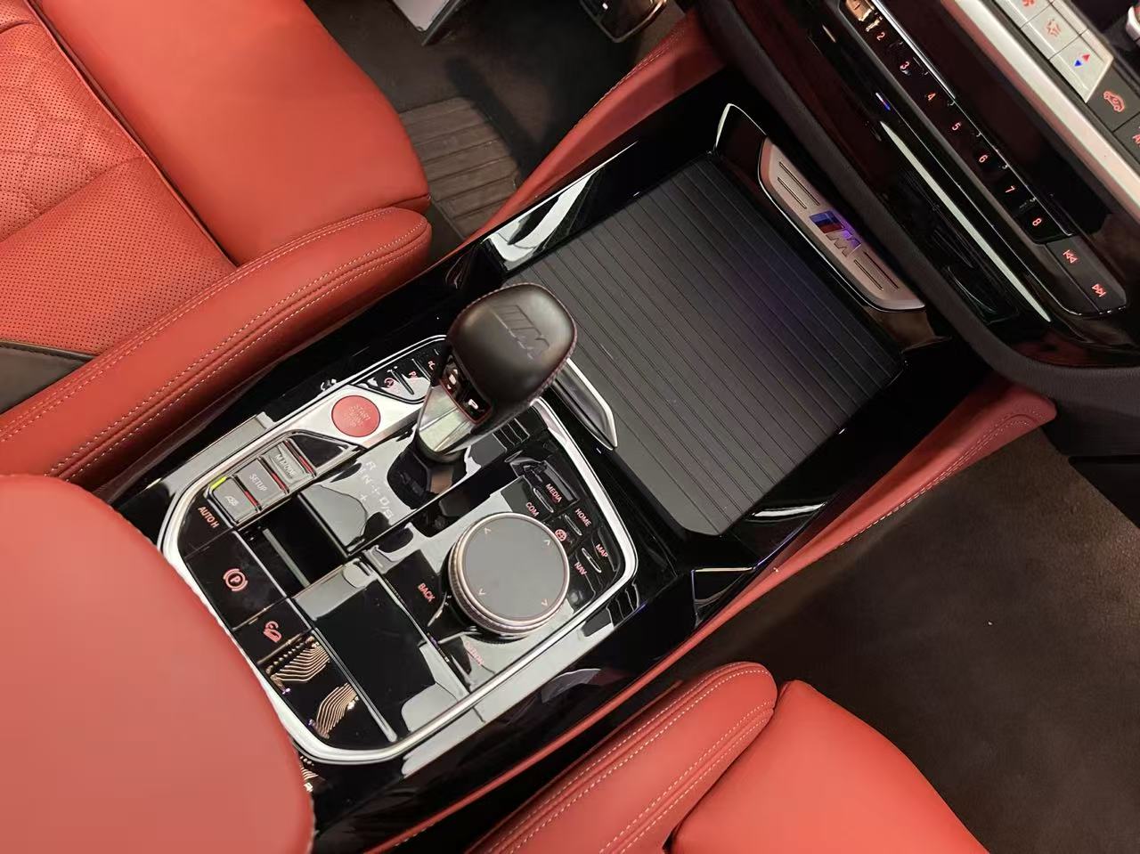 BMW X4 M 2022 car image #14